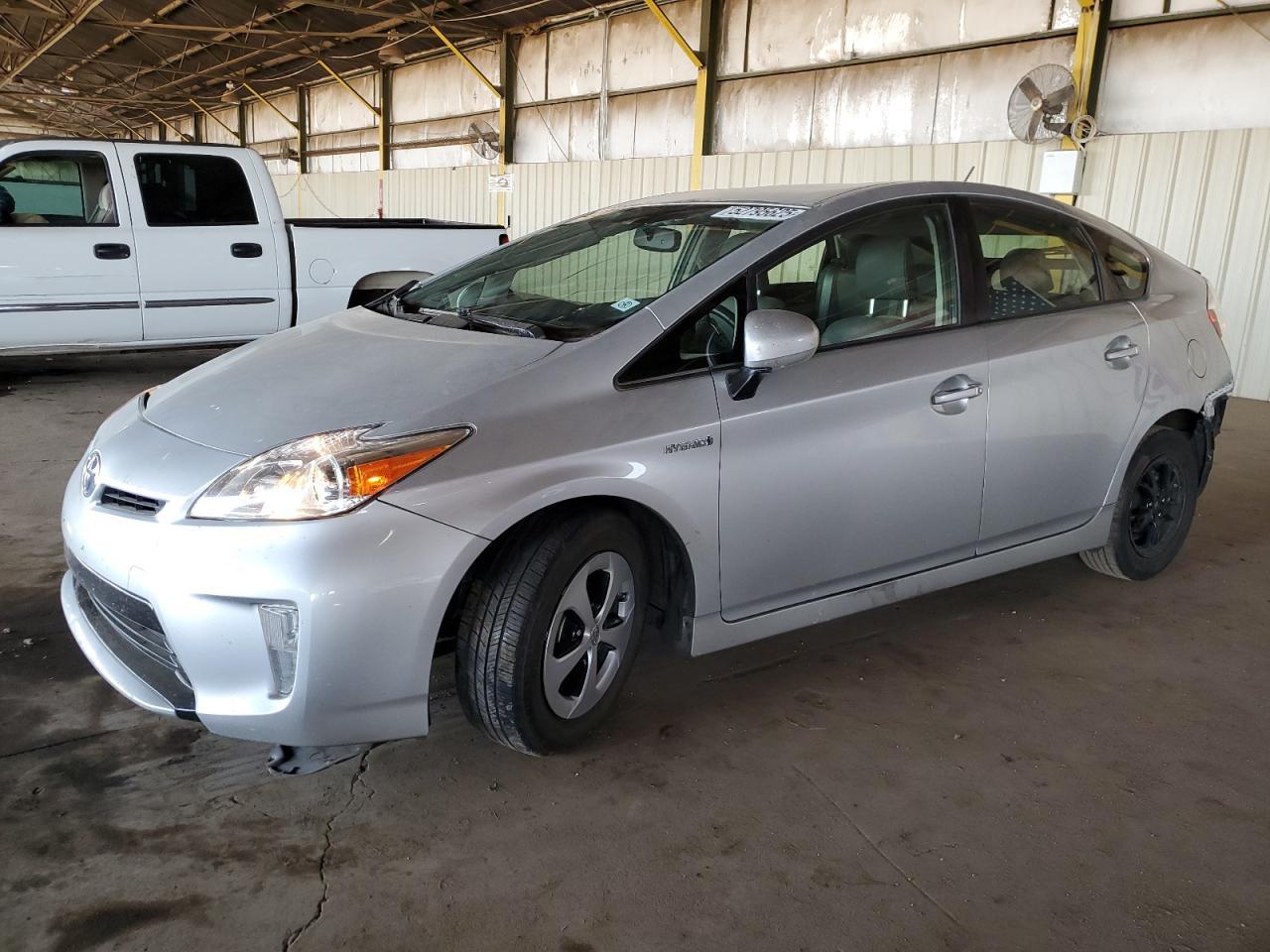 2015 TOYOTA PRIUS