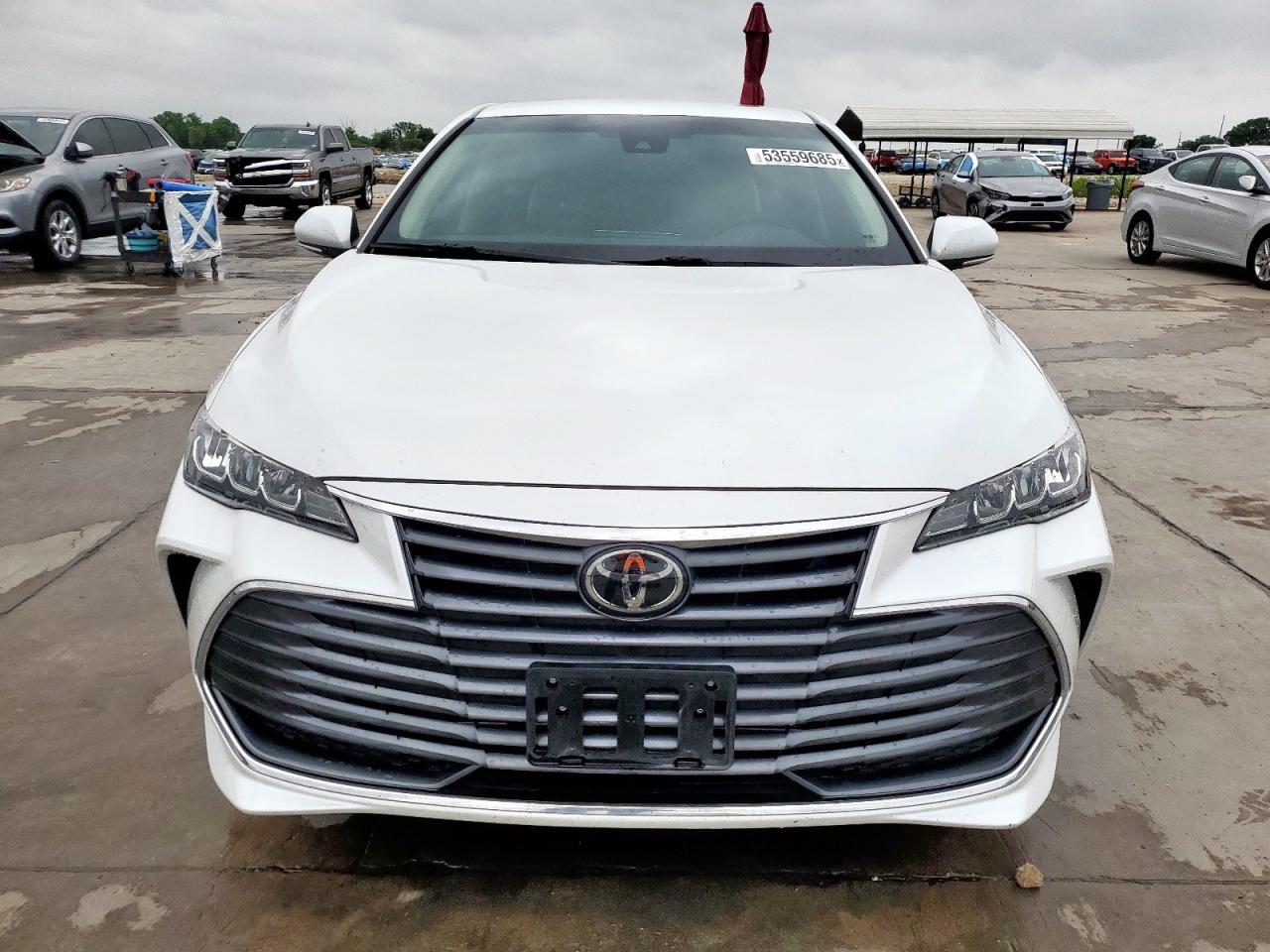 2022 TOYOTA AVALON XLE - Image 5