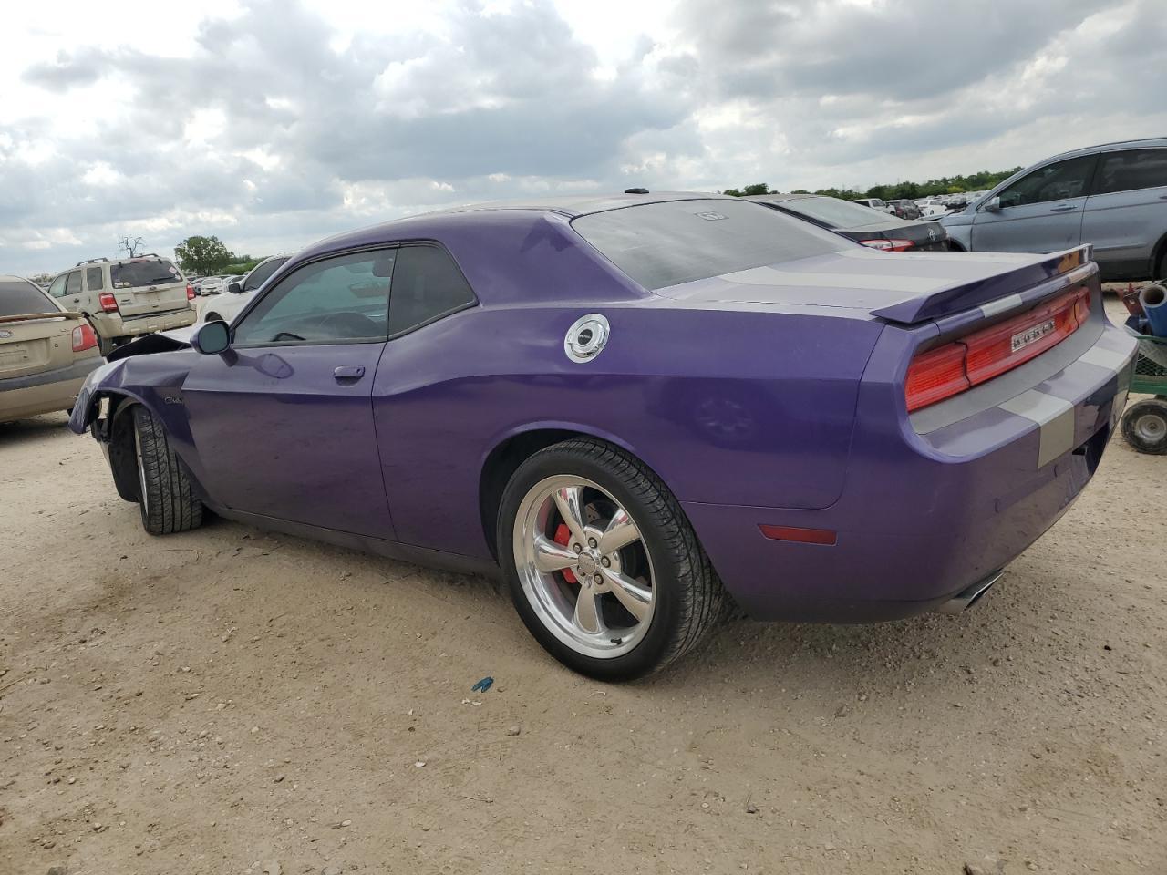2013 DODGE CHALLENGER - Image 2