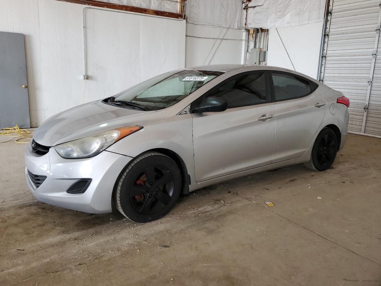 2013 HYUNDAI ELANTRA GL