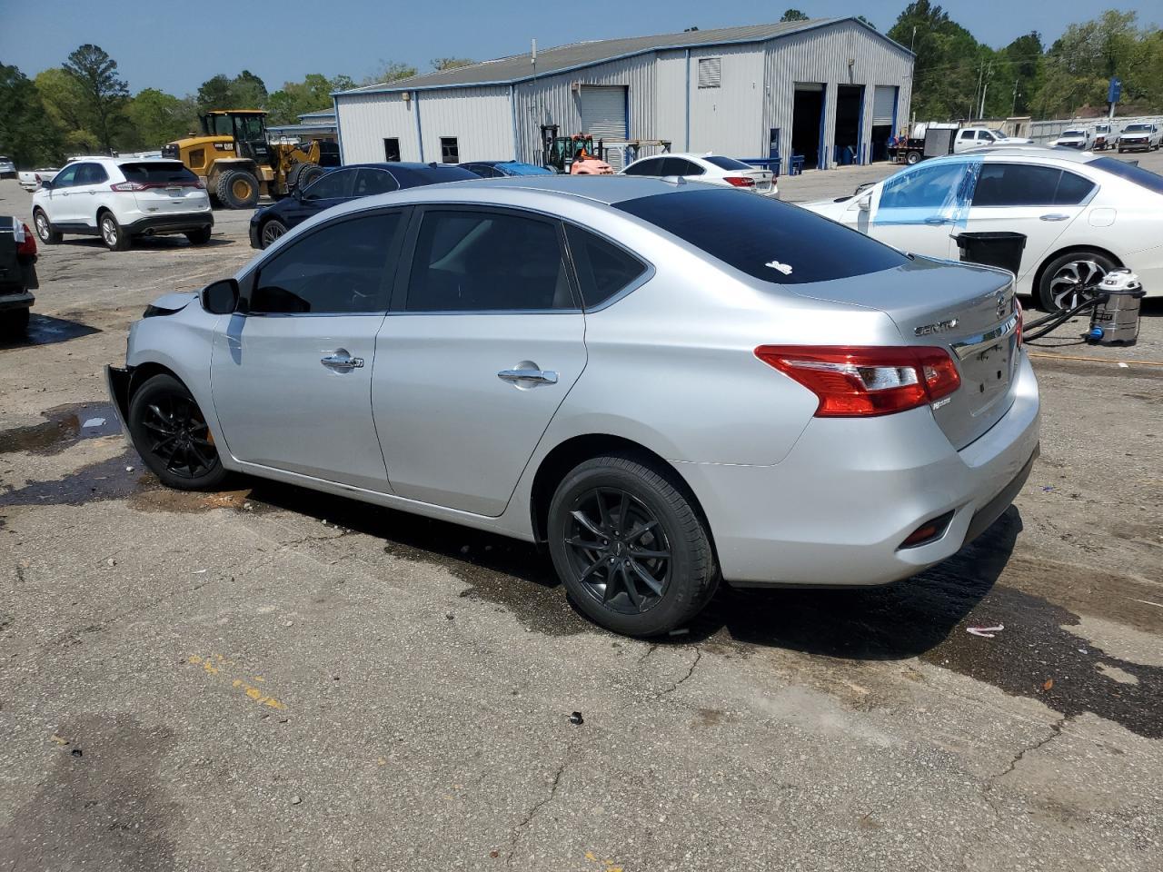 2017 NISSAN SENTRA S - Фото 2