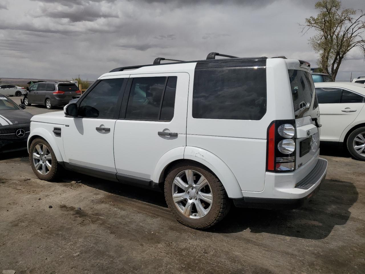 2016 LAND ROVER LR4 HSE - Image 2