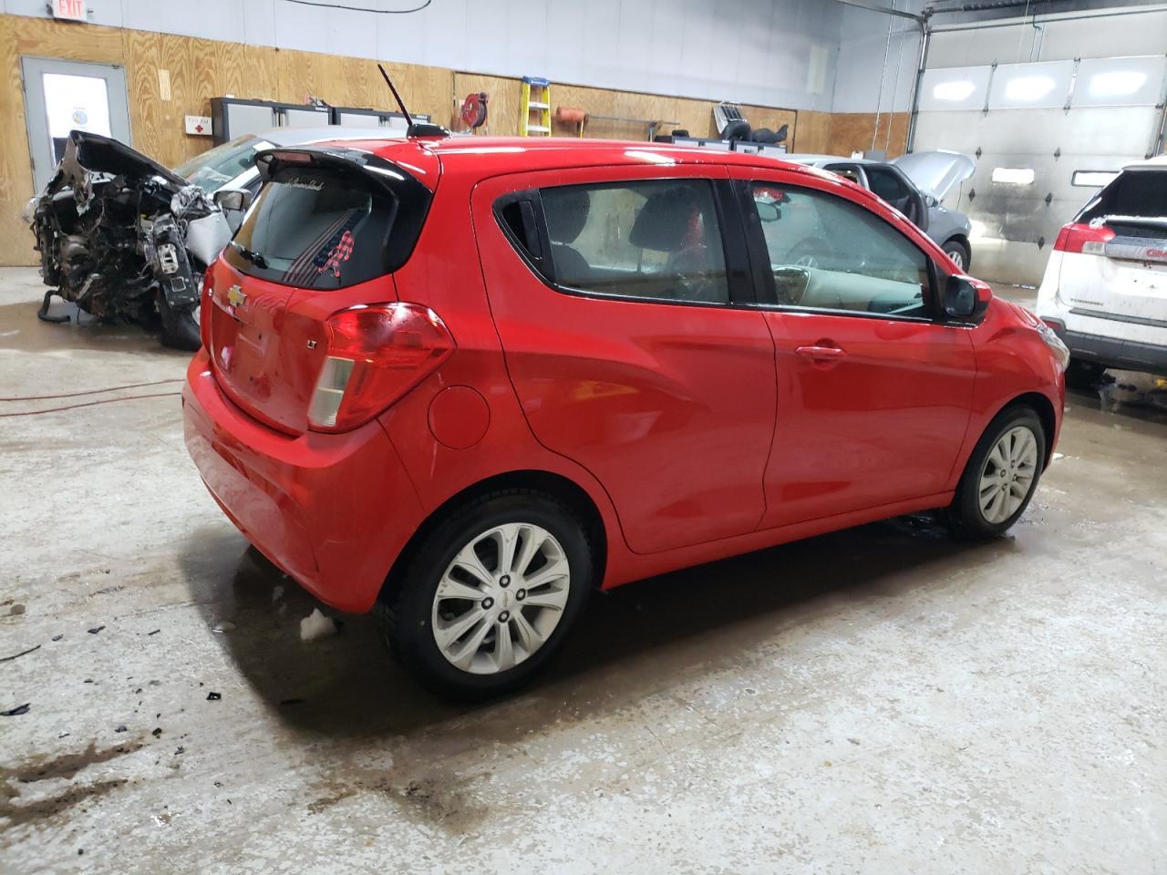 2018 CHEVROLET SPARK 1LT - Фото 3