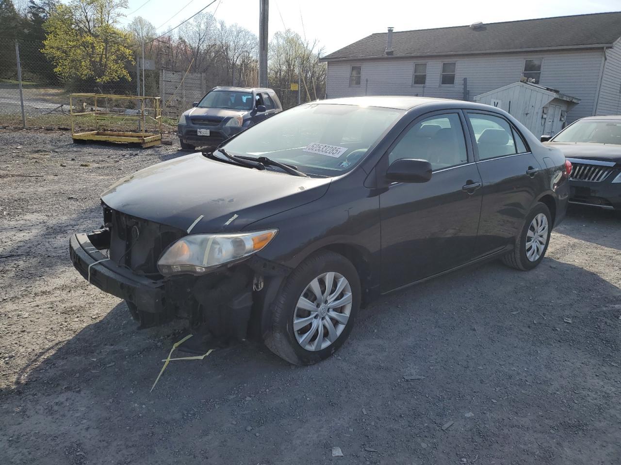 2013 TOYOTA COROLLA BA