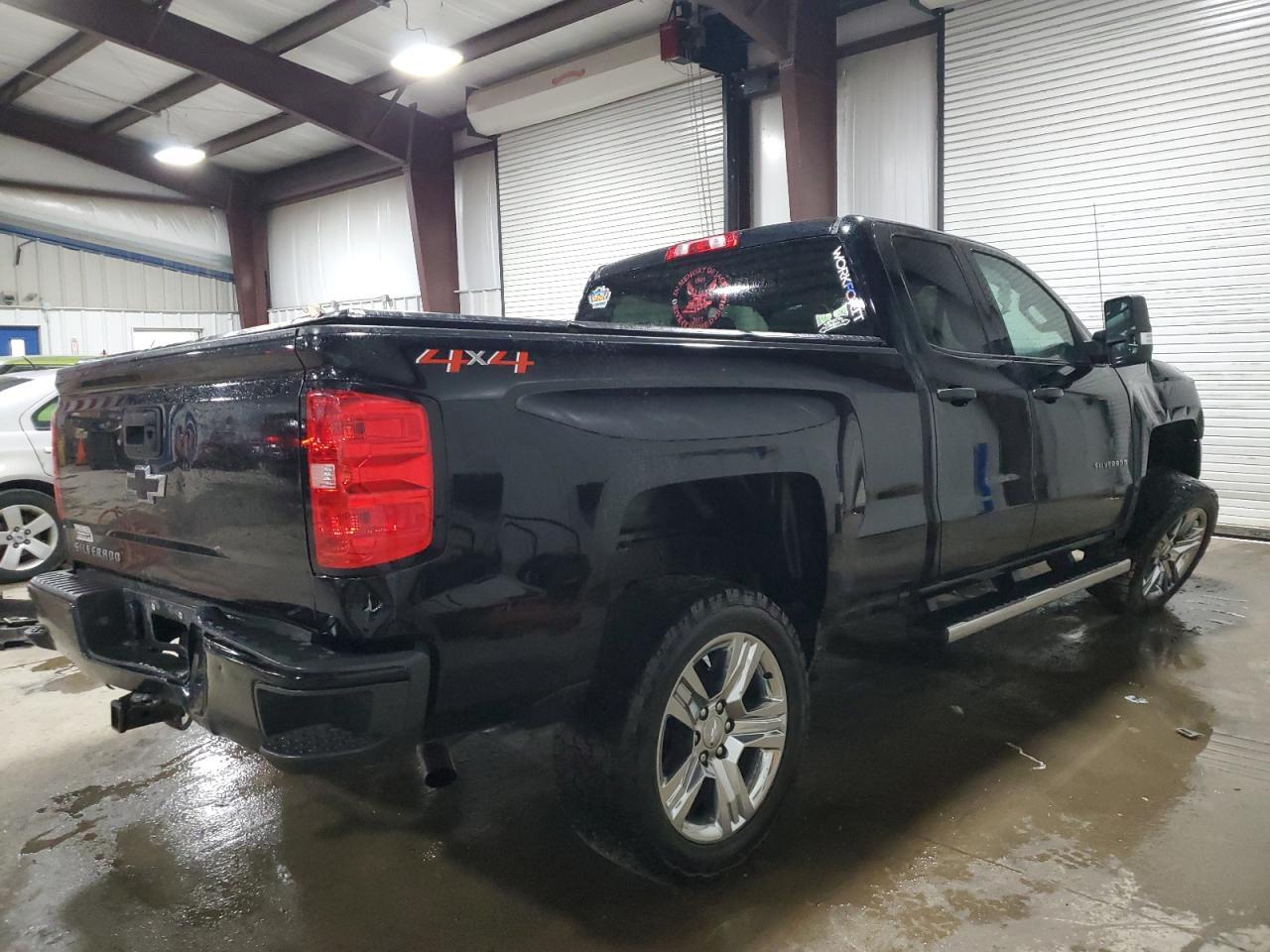 2018 CHEVROLET SILVERADO - Image 3