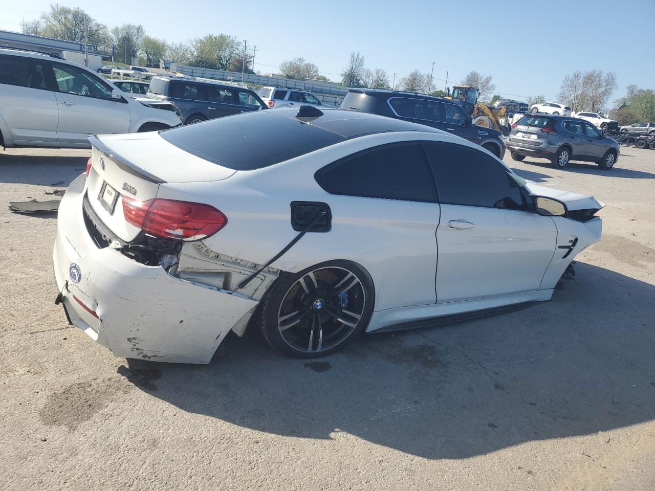 2016 BMW M4 - Фото 3