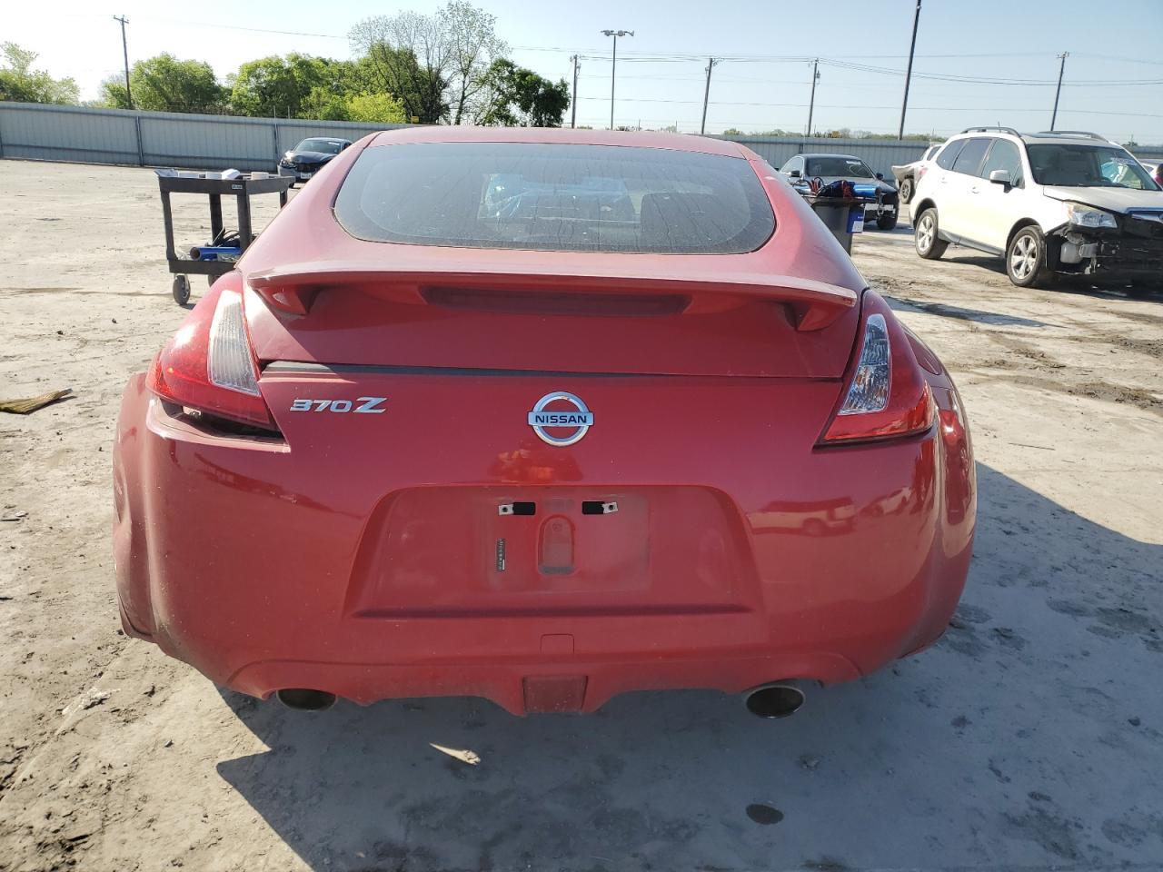 2016 NISSAN 370Z BASE - Фото 6