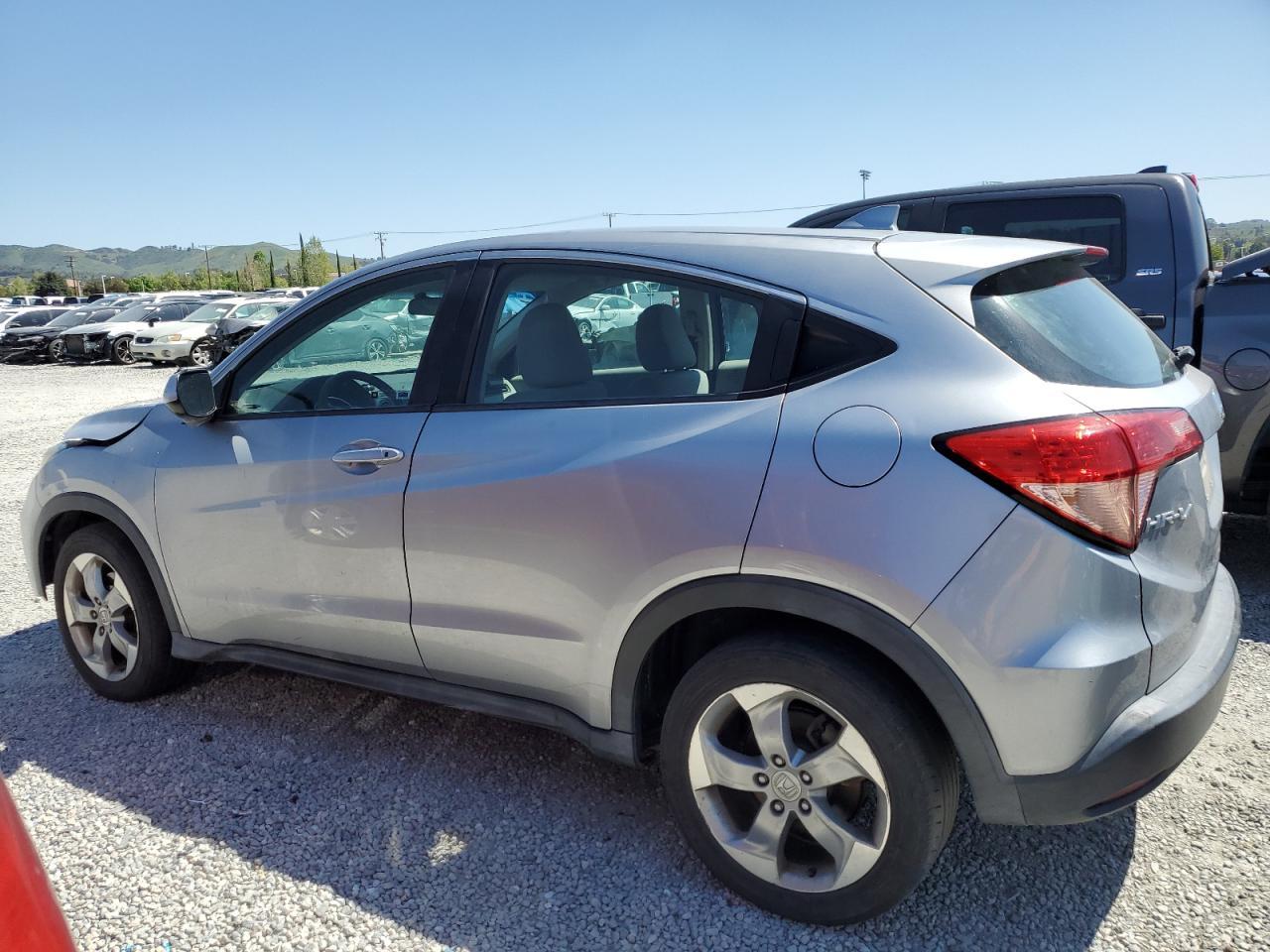 2018 HONDA HR-V LX - Image 2