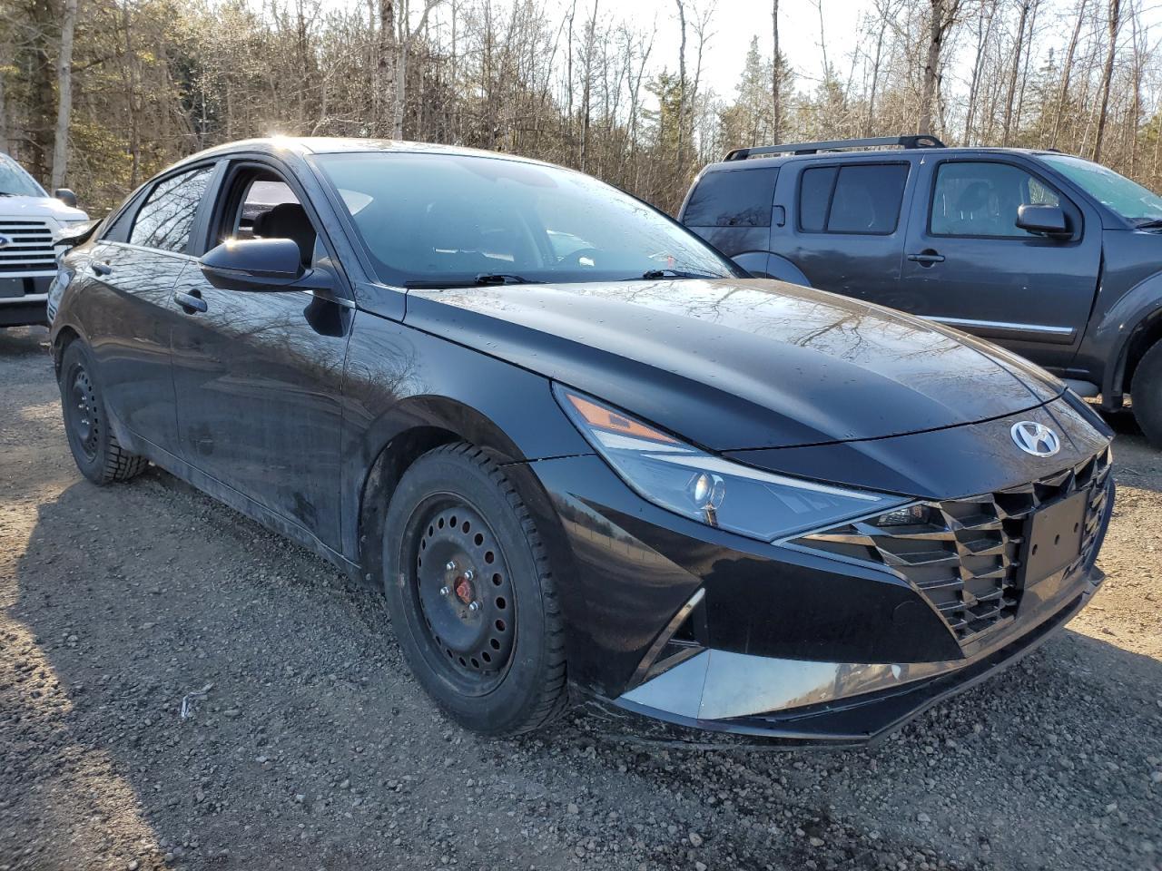 2023 HYUNDAI ELANTRA SE - Фото 4