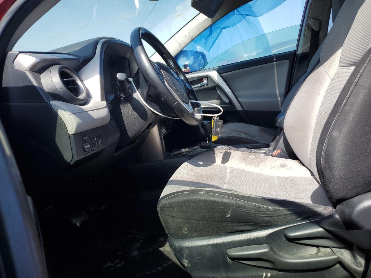 2017 TOYOTA RAV4 XLE - Фото 7
