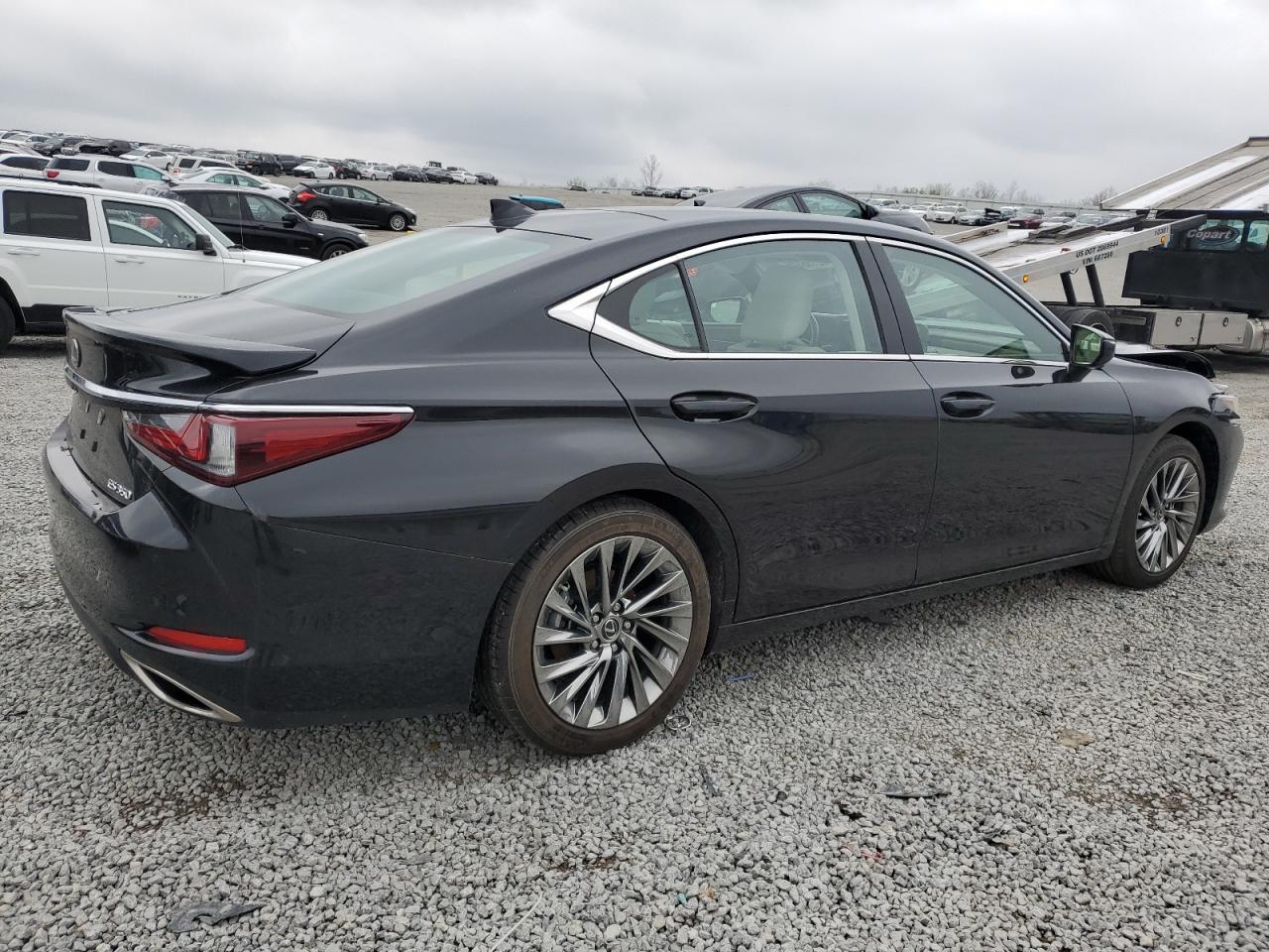 2024 LEXUS ES 350 BAS - Image 3