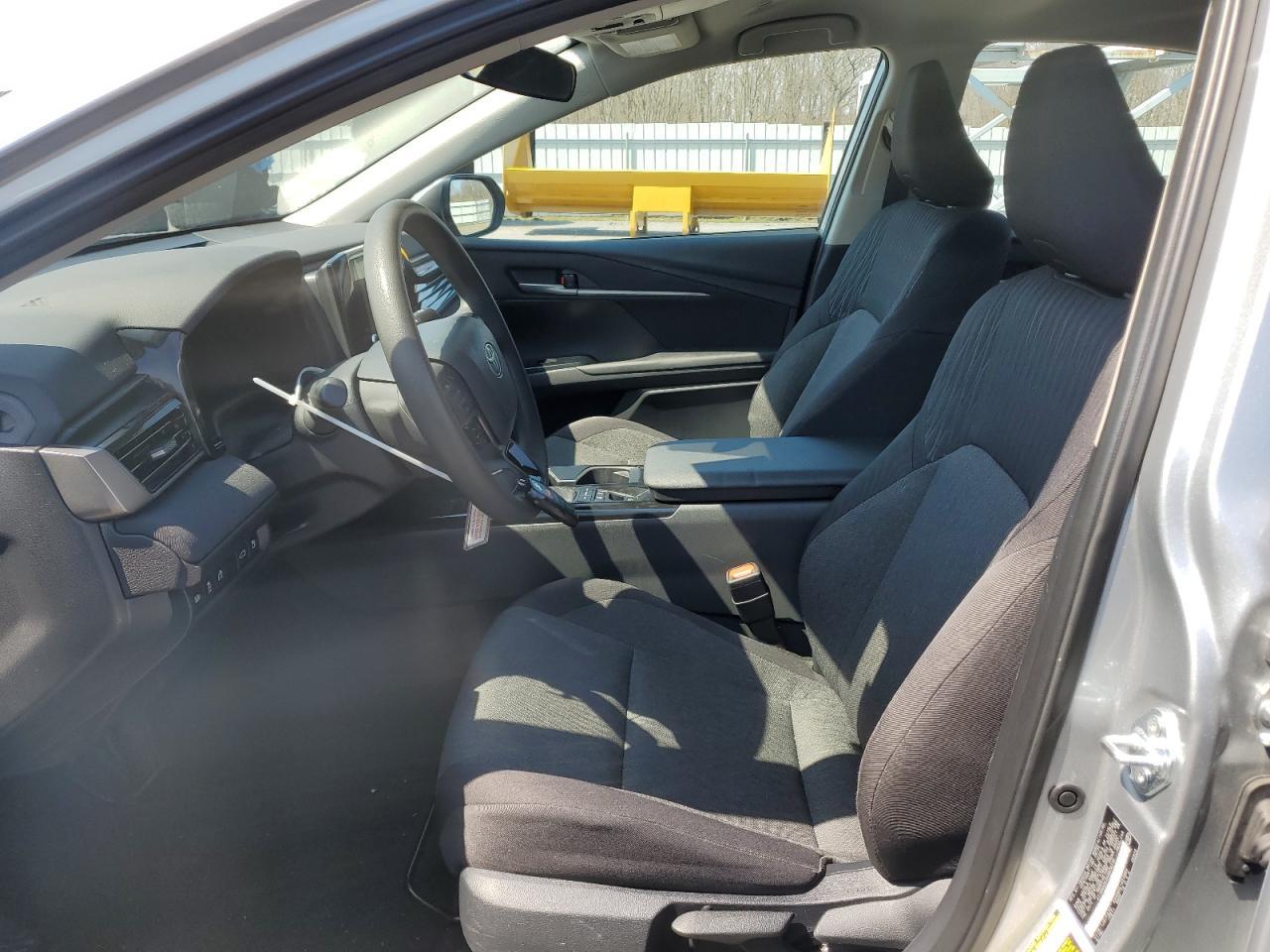 2025 TOYOTA CAMRY XSE - Image 7