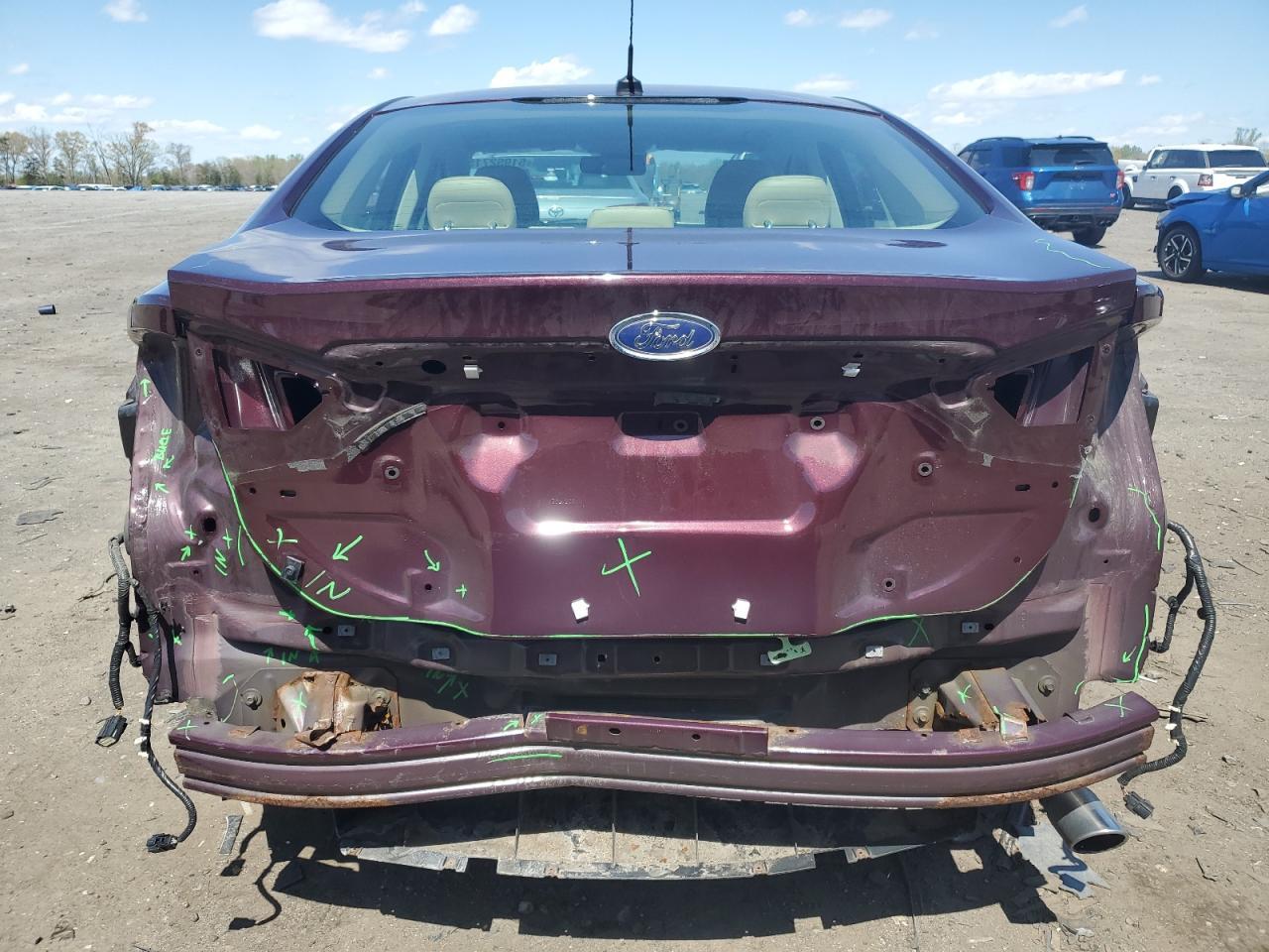 2013 FORD FUSION SE - Image 6