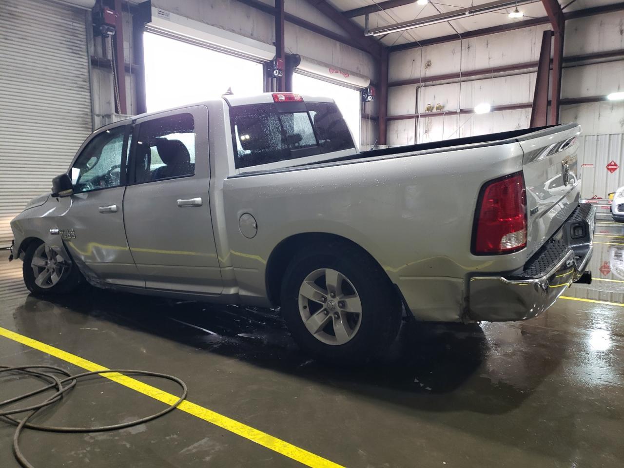 2019 RAM 1500 CLASS - Фото 2
