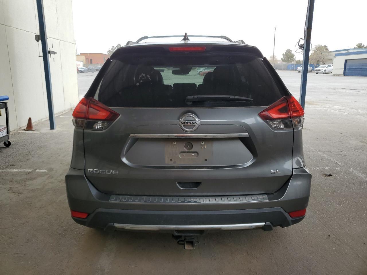 2017 NISSAN ROGUE S - Фото 6