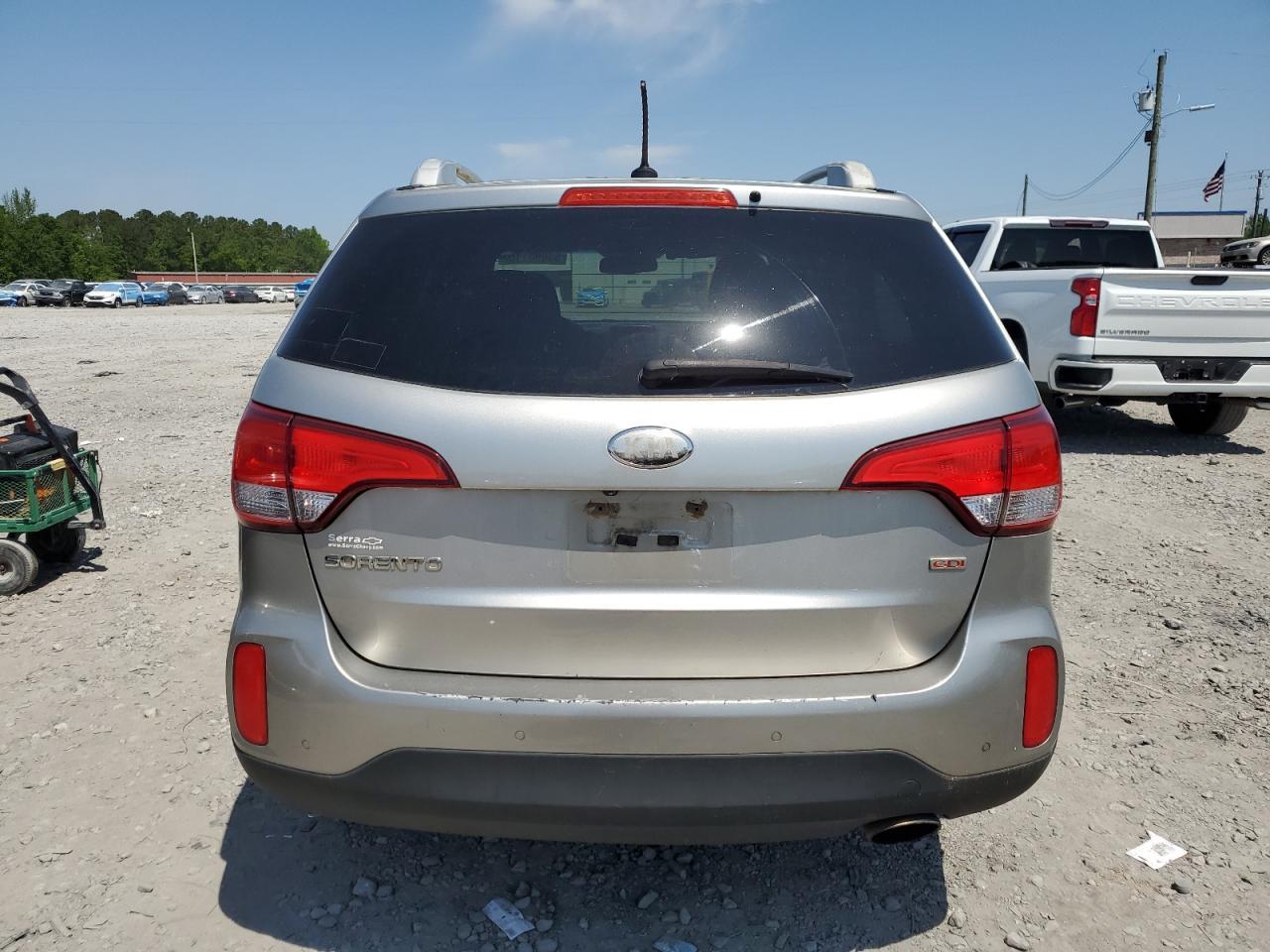 2014 KIA SORENTO LX - Image 6