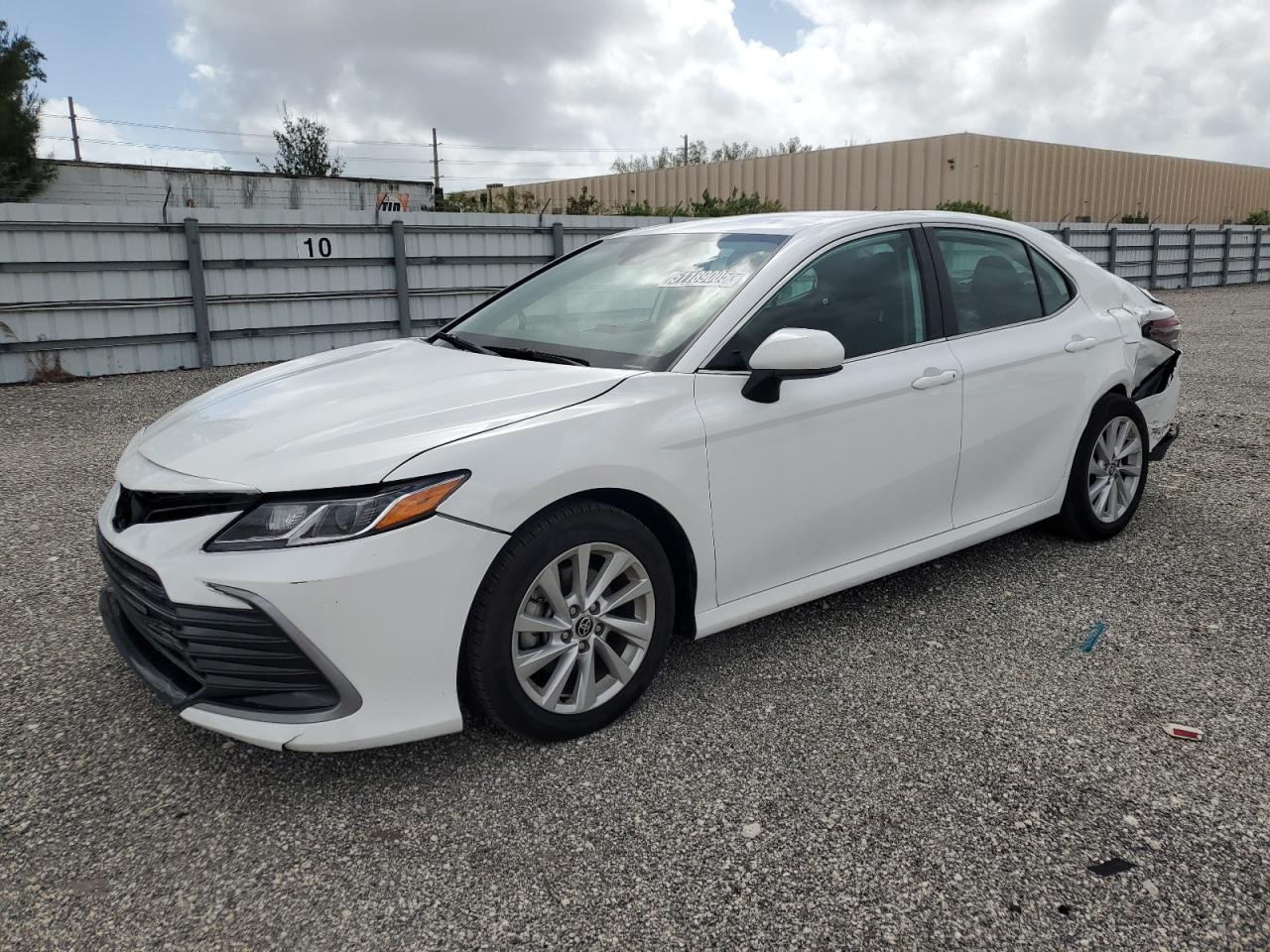 2024 TOYOTA CAMRY LE