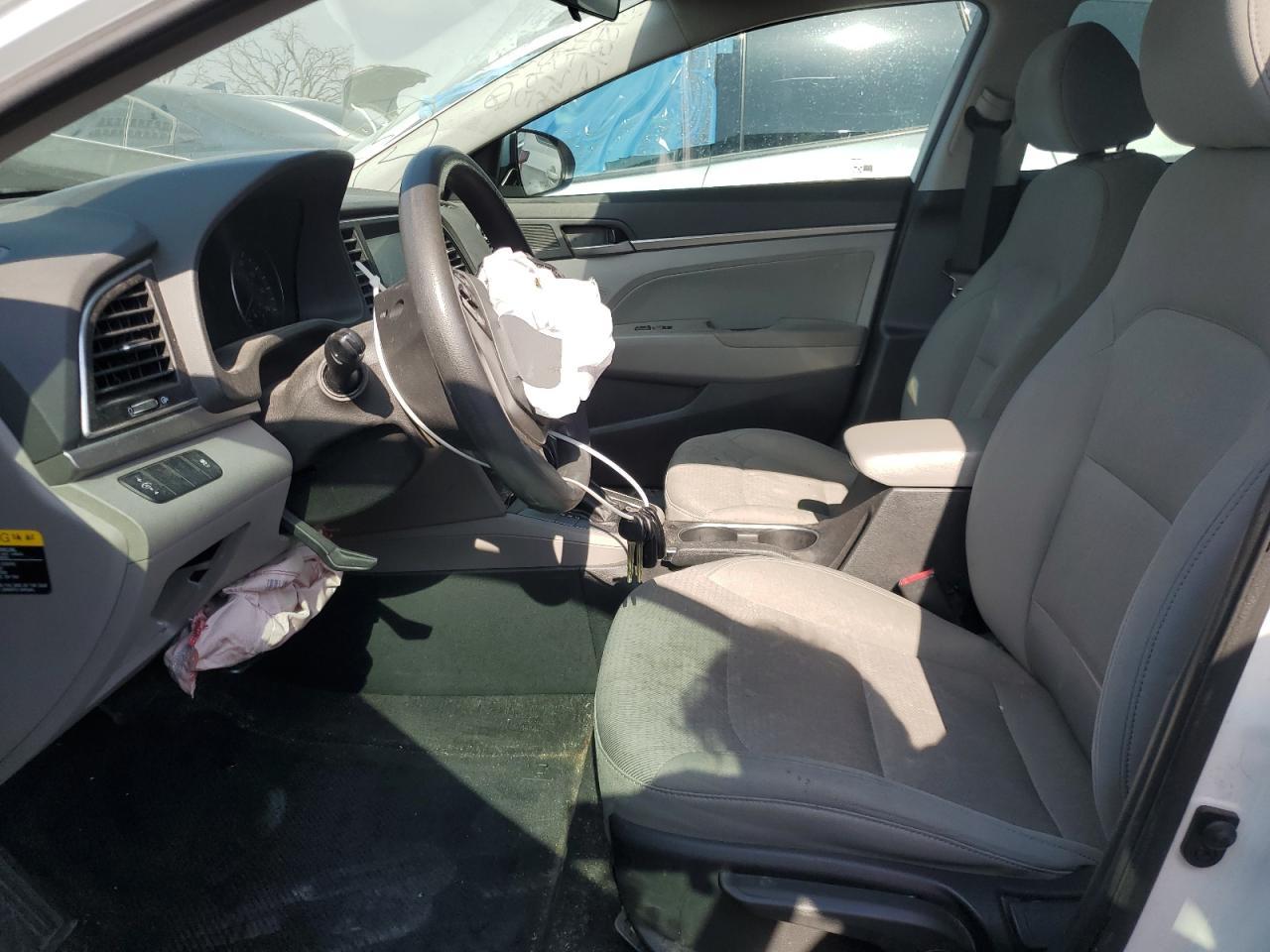 2017 HYUNDAI ELANTRA SE - Image 7
