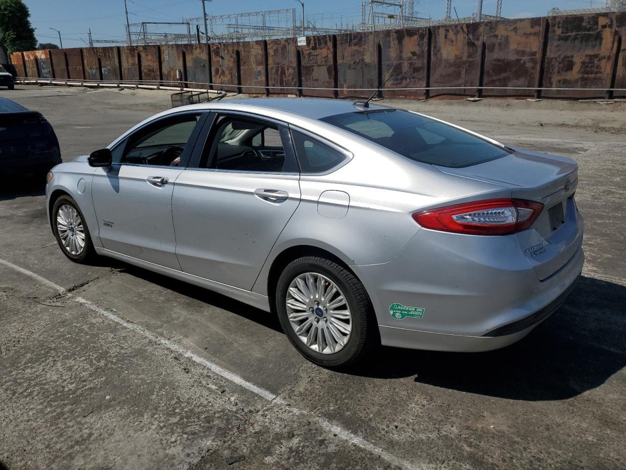 2014 FORD FUSION SE - Image 2