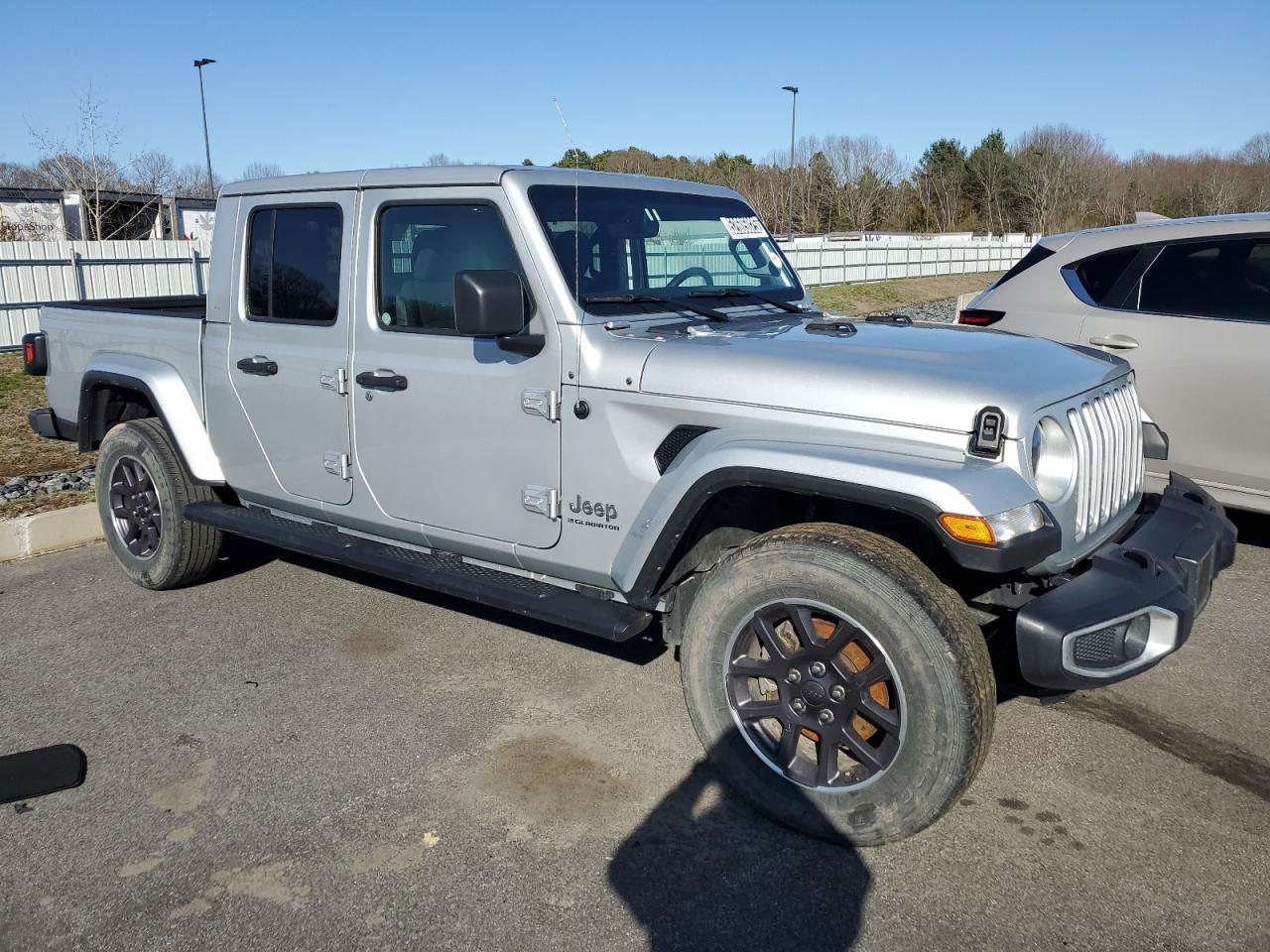 2023 JEEP GLADIATOR - Image 4