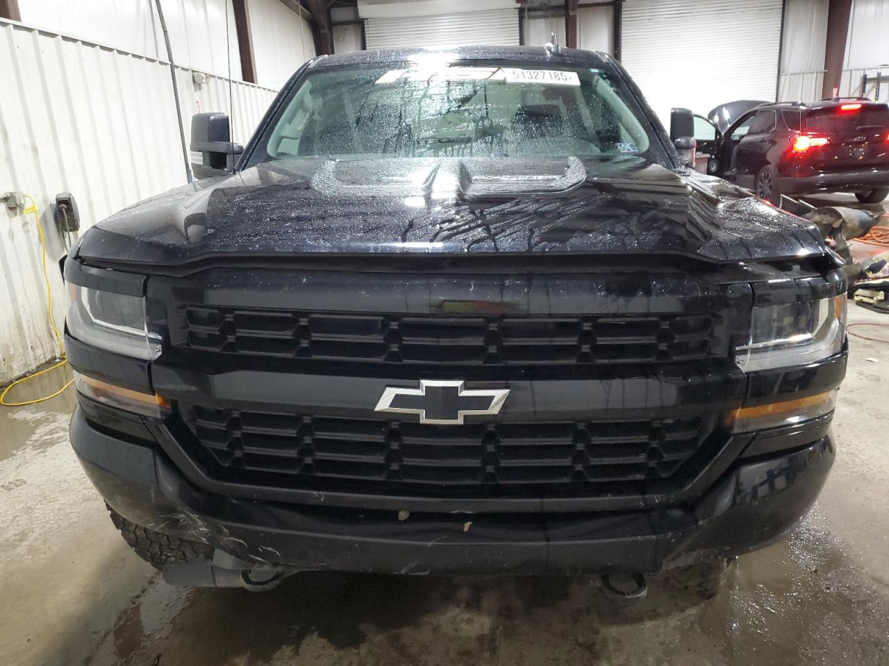 2018 CHEVROLET SILVERADO - Image 5