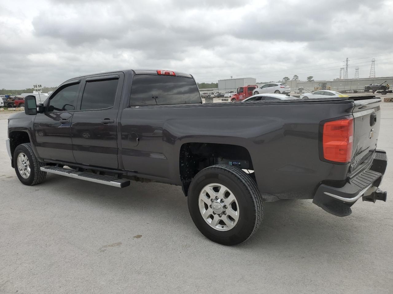 2015 CHEVROLET SILVERADO - Фото 2