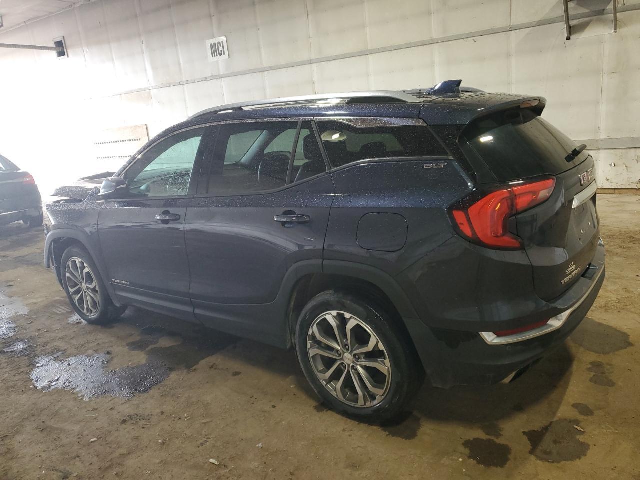 2018 GMC TERRAIN SL - Image 2