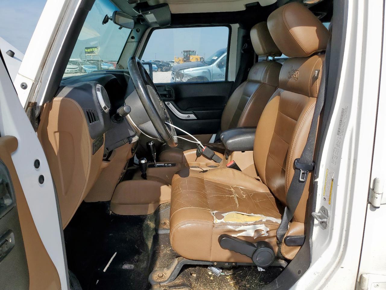2012 JEEP WRANGLER U - Image 7