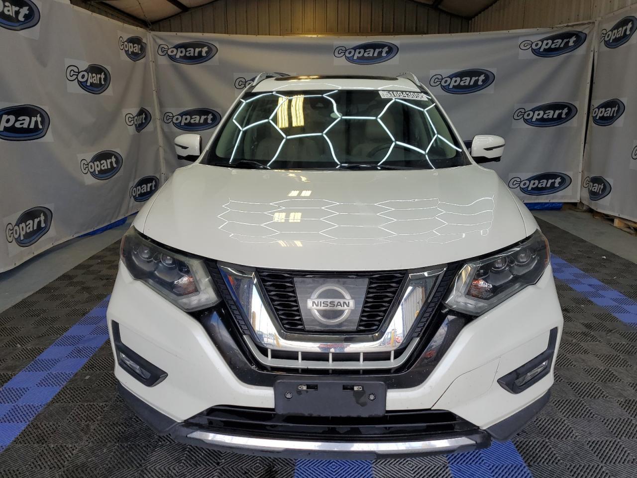 2017 NISSAN ROGUE S - Image 5