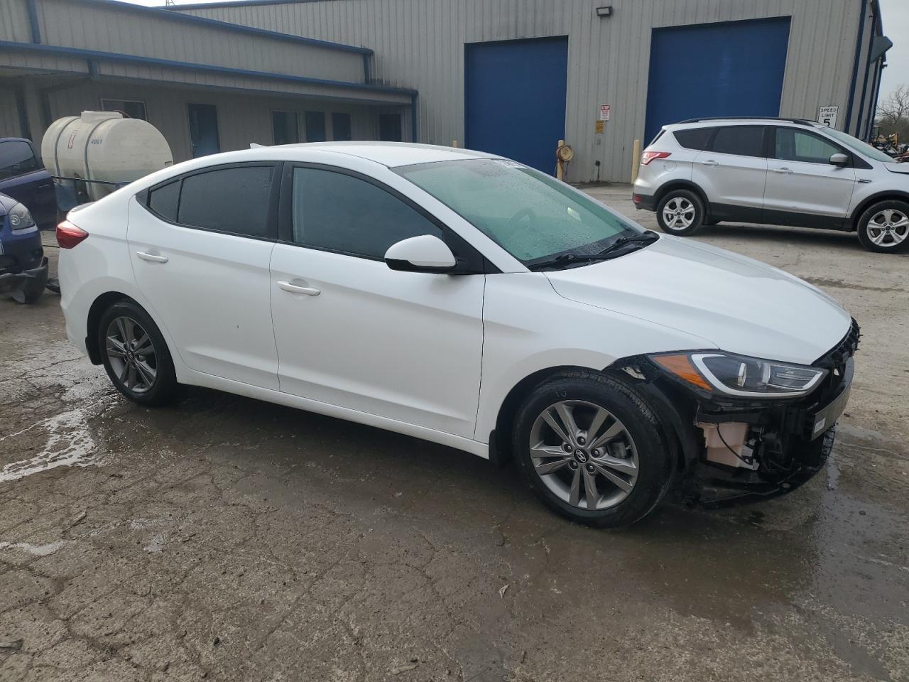 2018 HYUNDAI ELANTRA SE - Фото 4