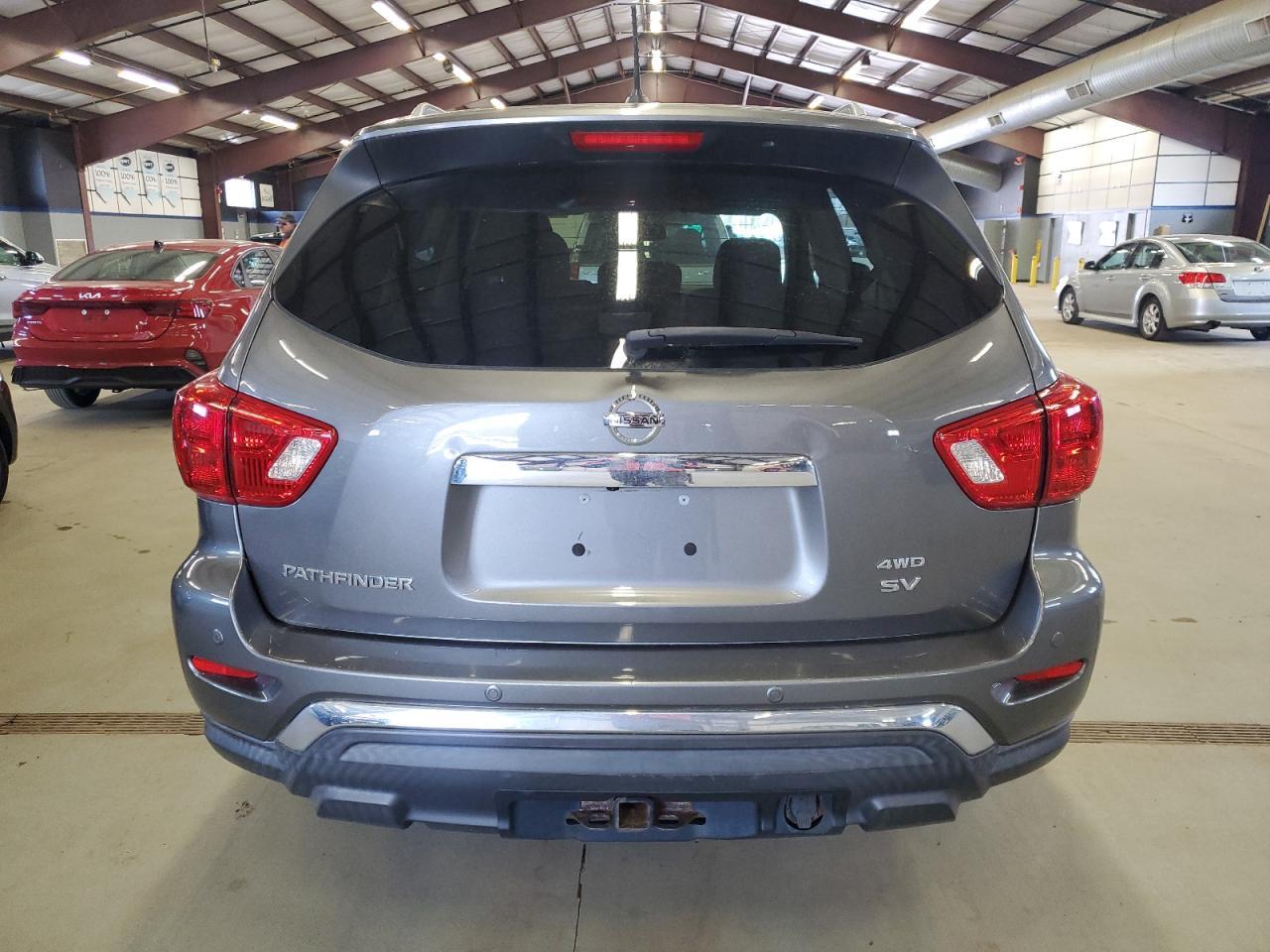 2017 NISSAN PATHFINDER - Фото 6