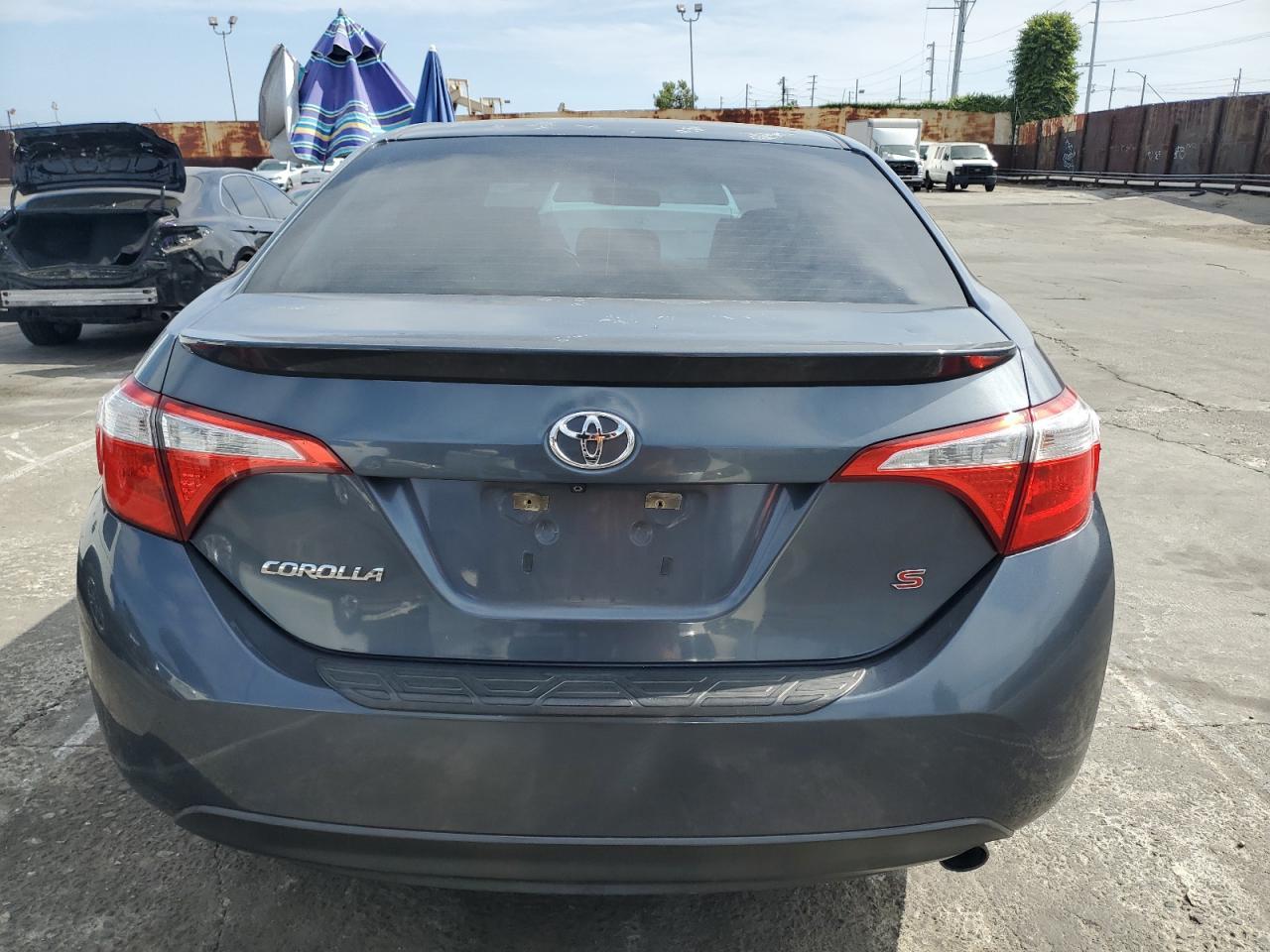 2015 TOYOTA COROLLA L - Фото 6