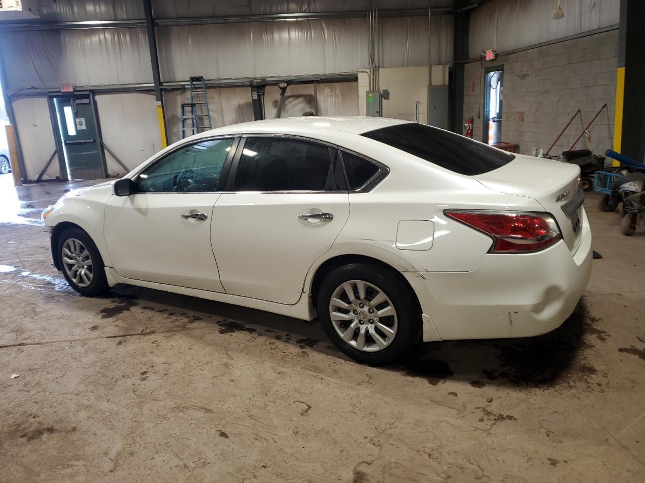 2015 NISSAN ALTIMA 2.5 - Фото 2