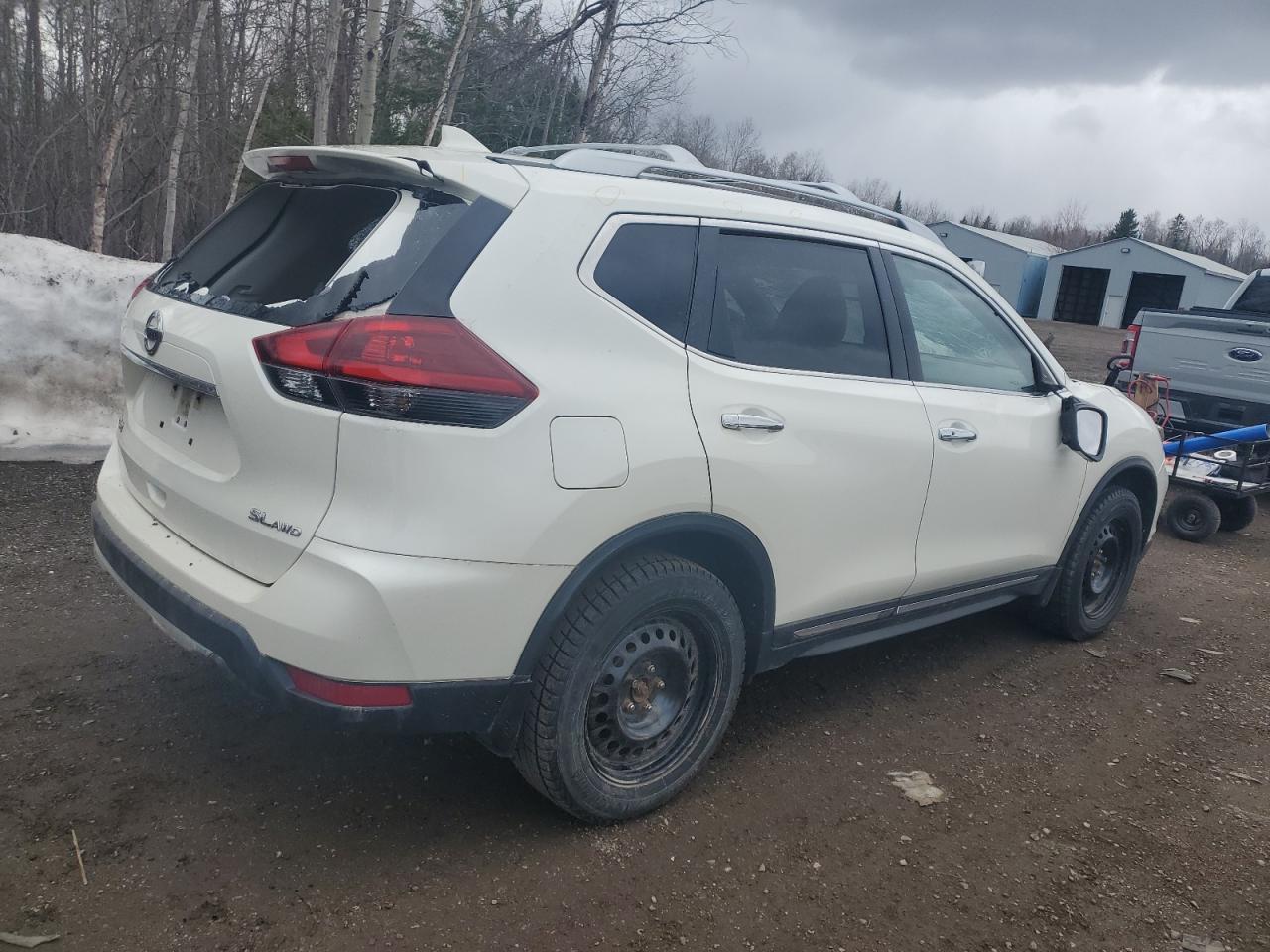 2018 NISSAN ROGUE S - Фото 3