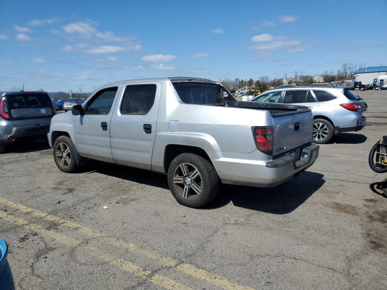 2012 HONDA RIDGELINE - Фото 2