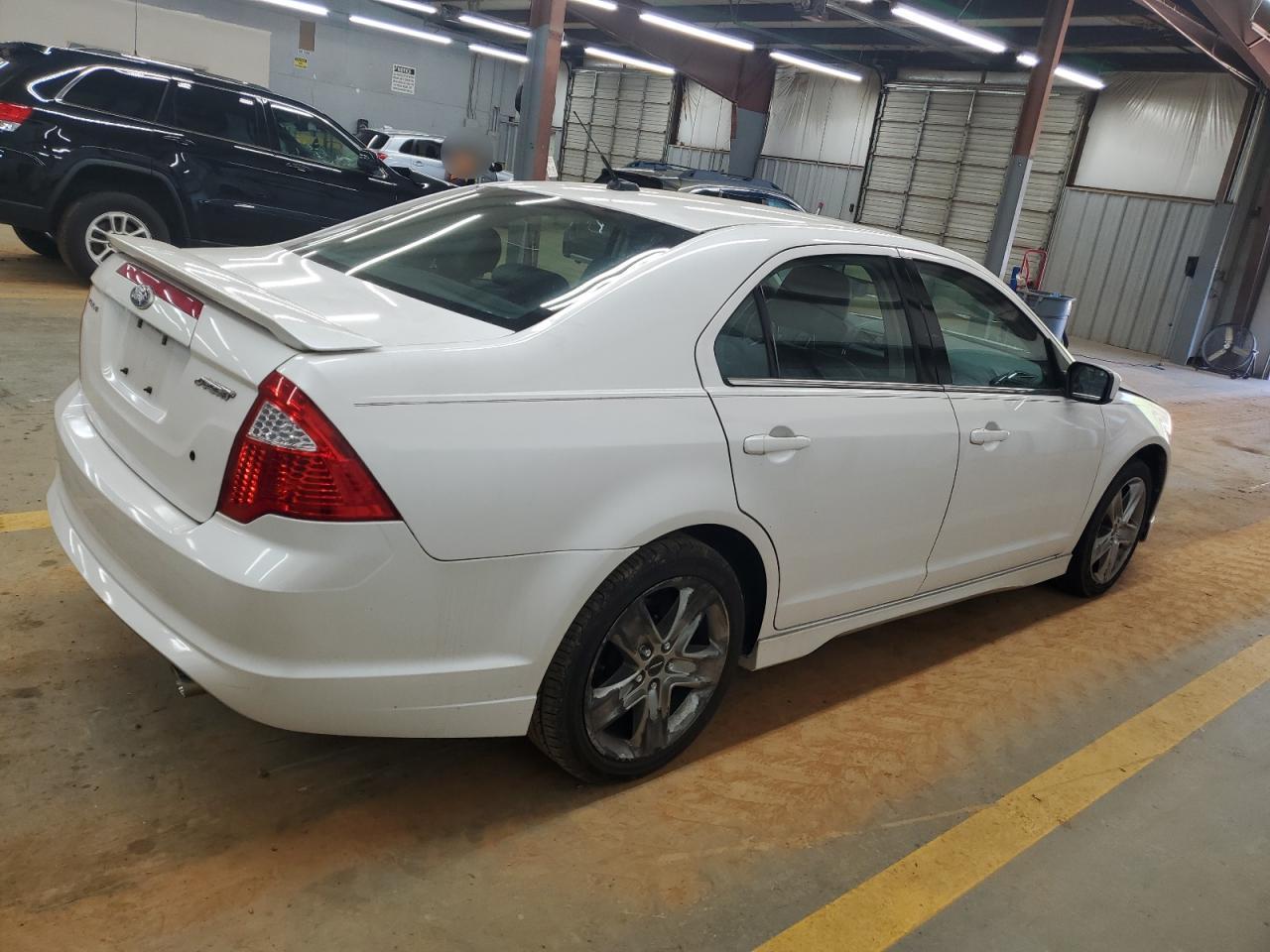 2011 FORD FUSION SPO - Фото 3