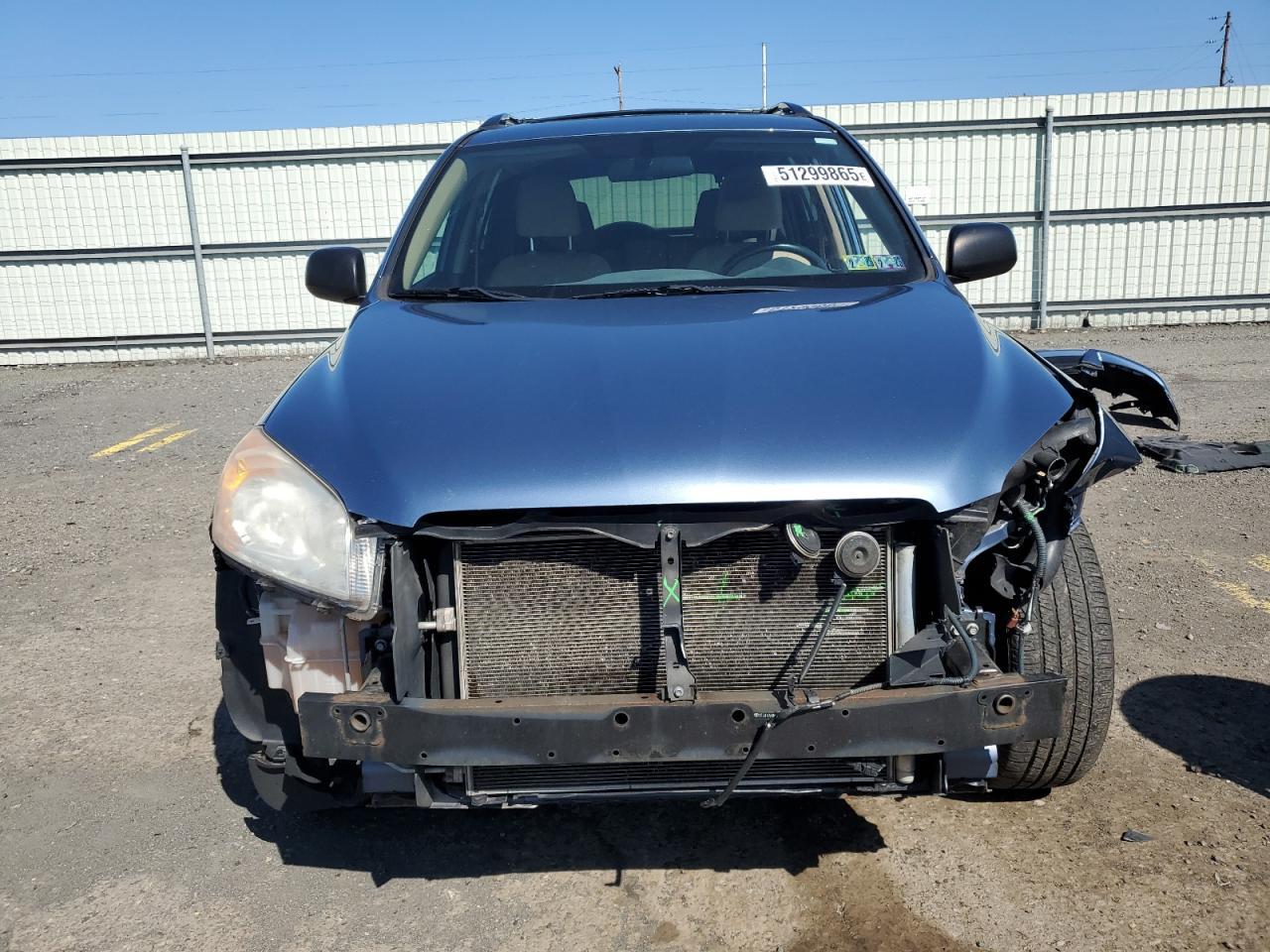 2011 TOYOTA RAV4 - Image 5