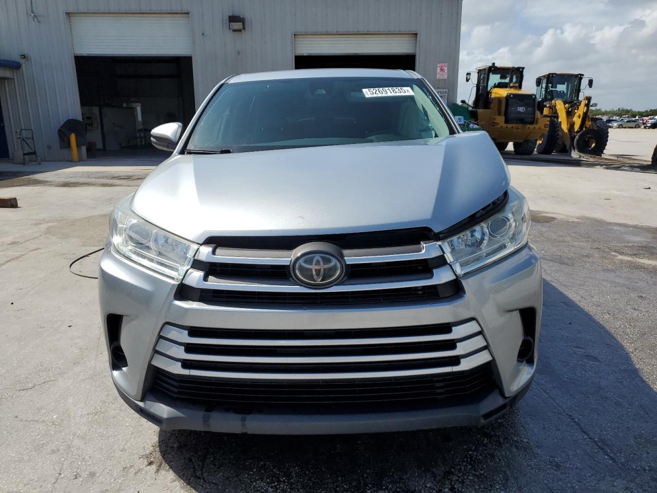2019 TOYOTA HIGHLANDER - Image 5