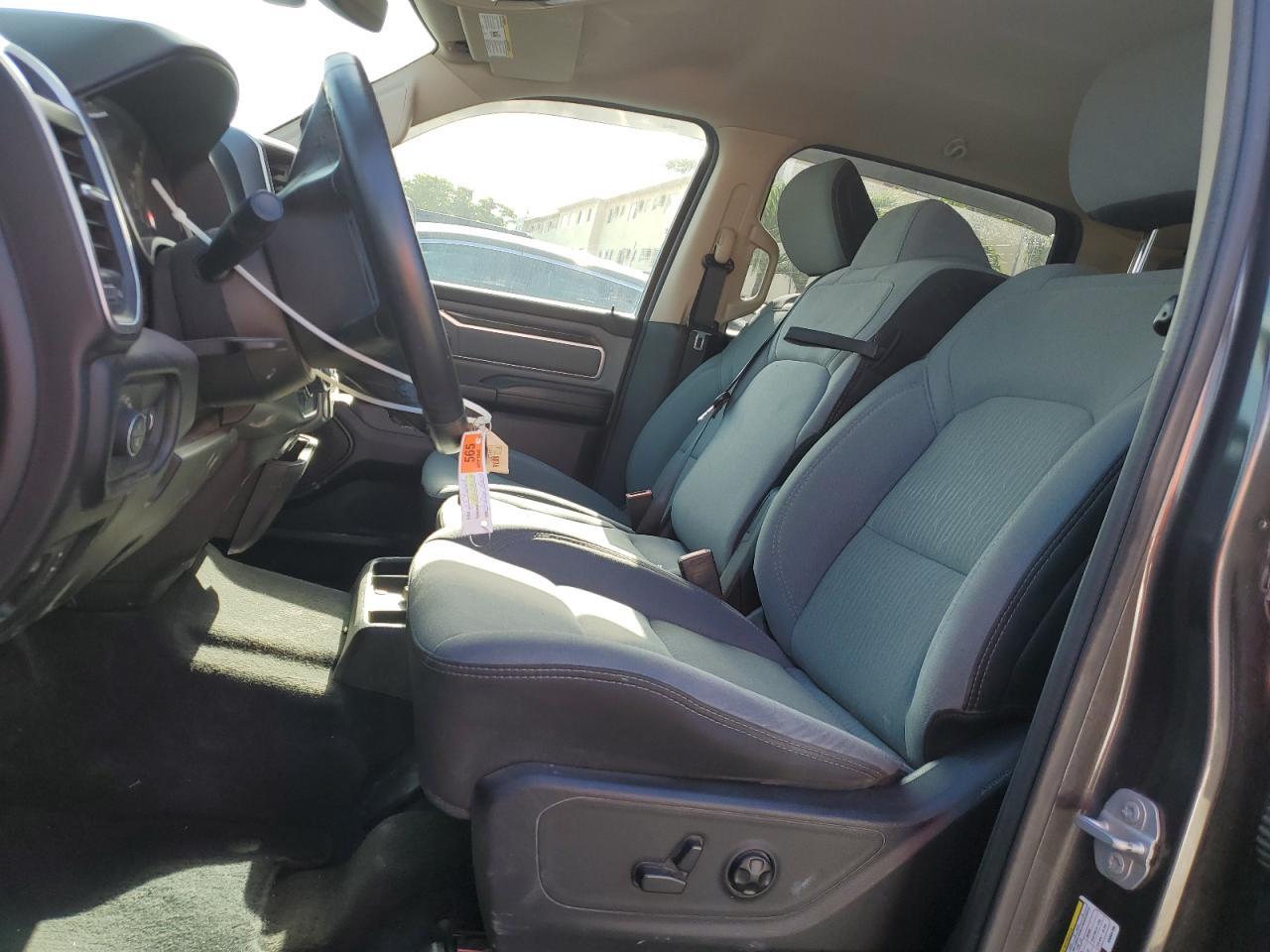 2019 RAM 1500 BIG H - Image 7