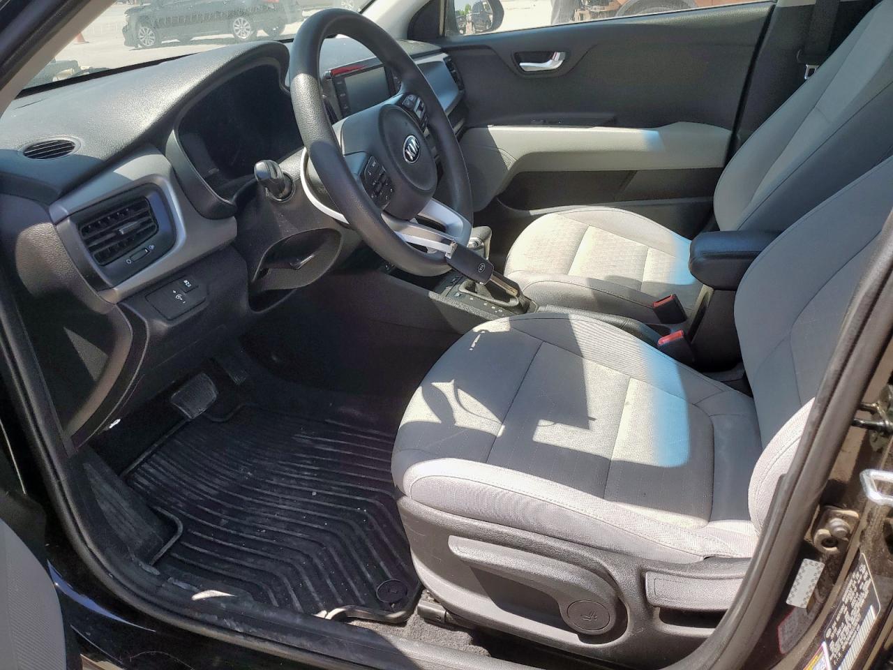 2020 KIA RIO LX - Фото 7