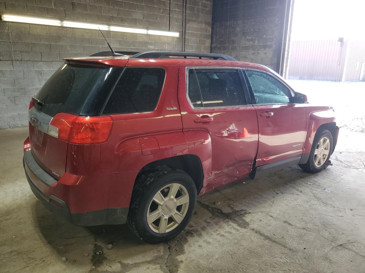 2013 GMC TERRAIN SL - Image 3