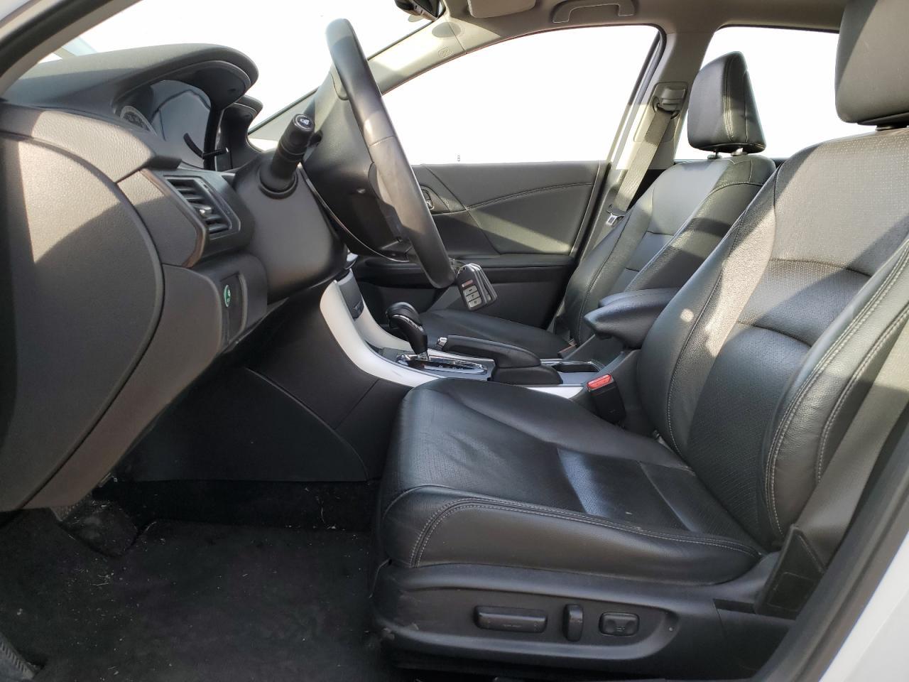 2015 HONDA ACCORD EXL - Image 7