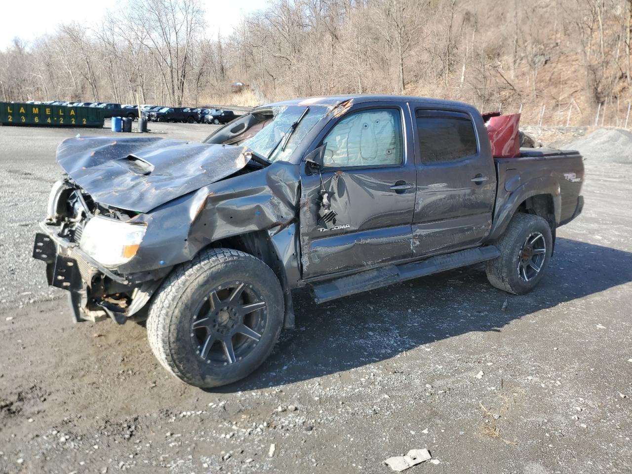 2011 TOYOTA TACOMA DOU