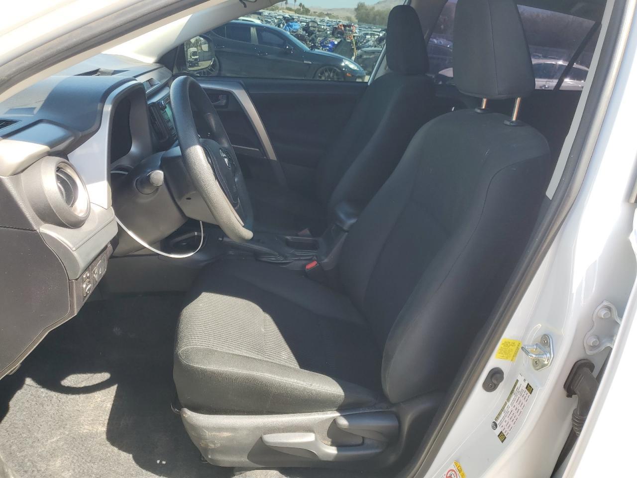 2018 TOYOTA RAV4 LE - Image 7