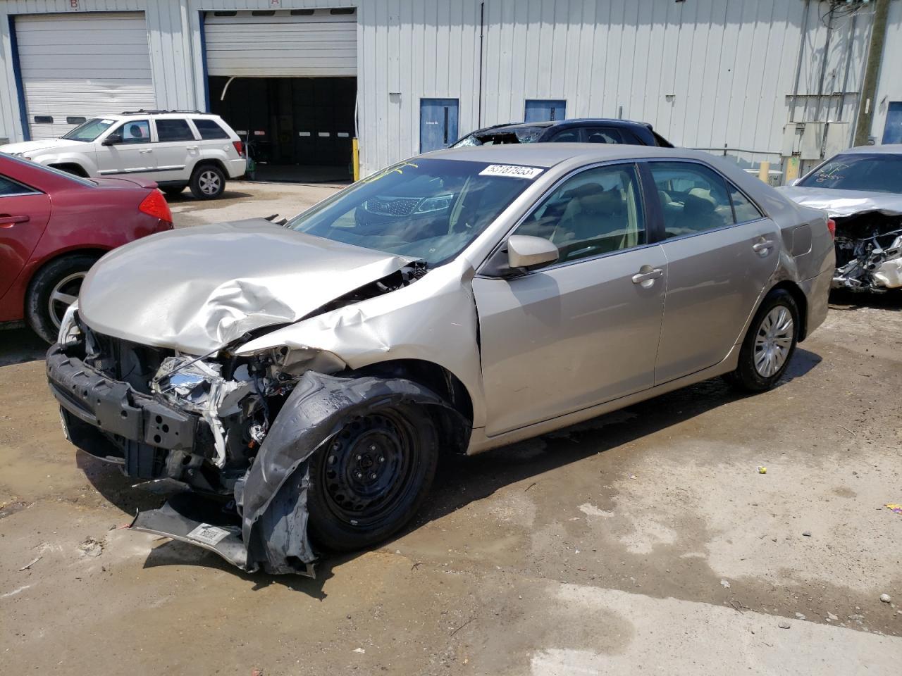 2014 TOYOTA CAMRY L
