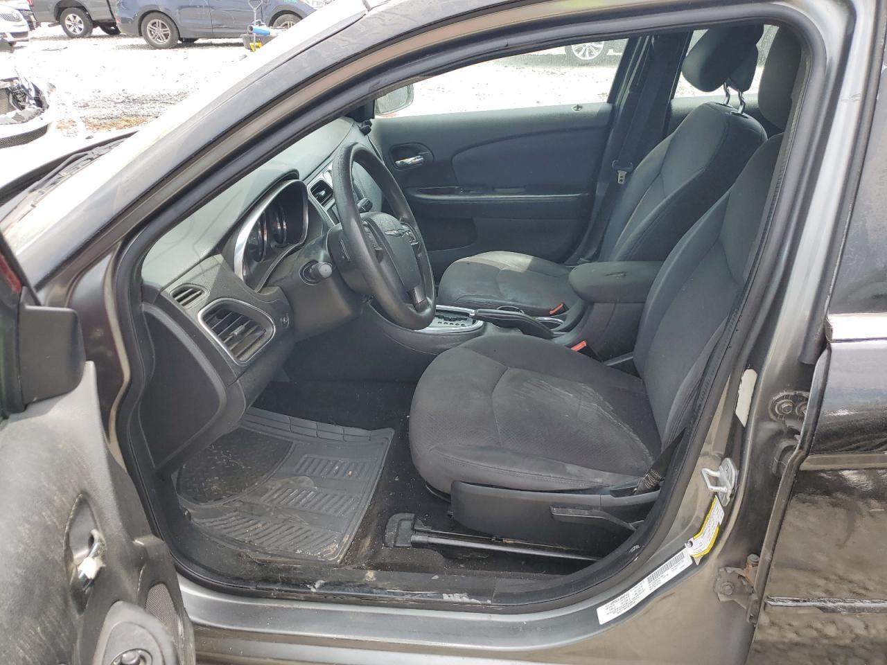 2012 CHRYSLER 200 LX - Image 7