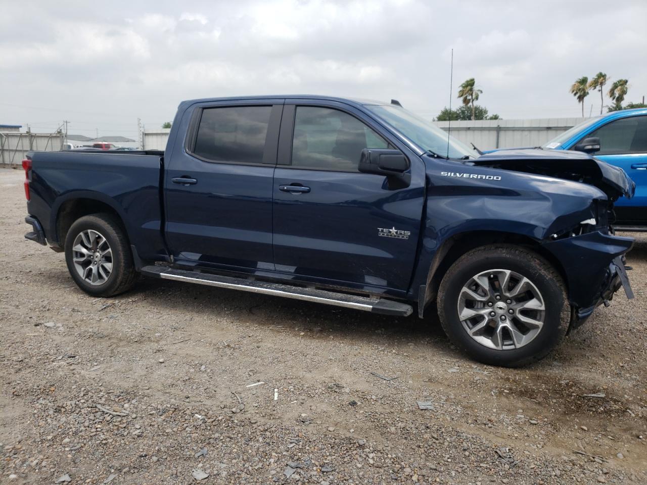2021 CHEVROLET SILVERADO - Image 4