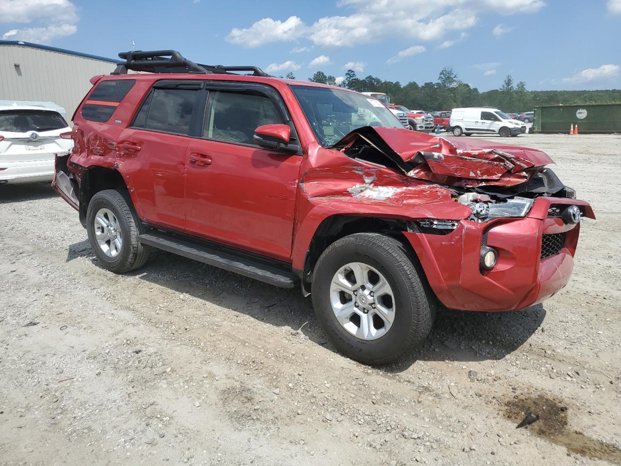 2019 TOYOTA 4RUNNER SR - Image 4