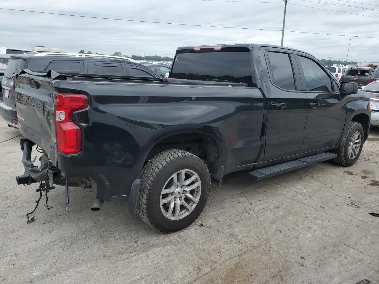 2019 CHEVROLET SILVERADO - Image 3