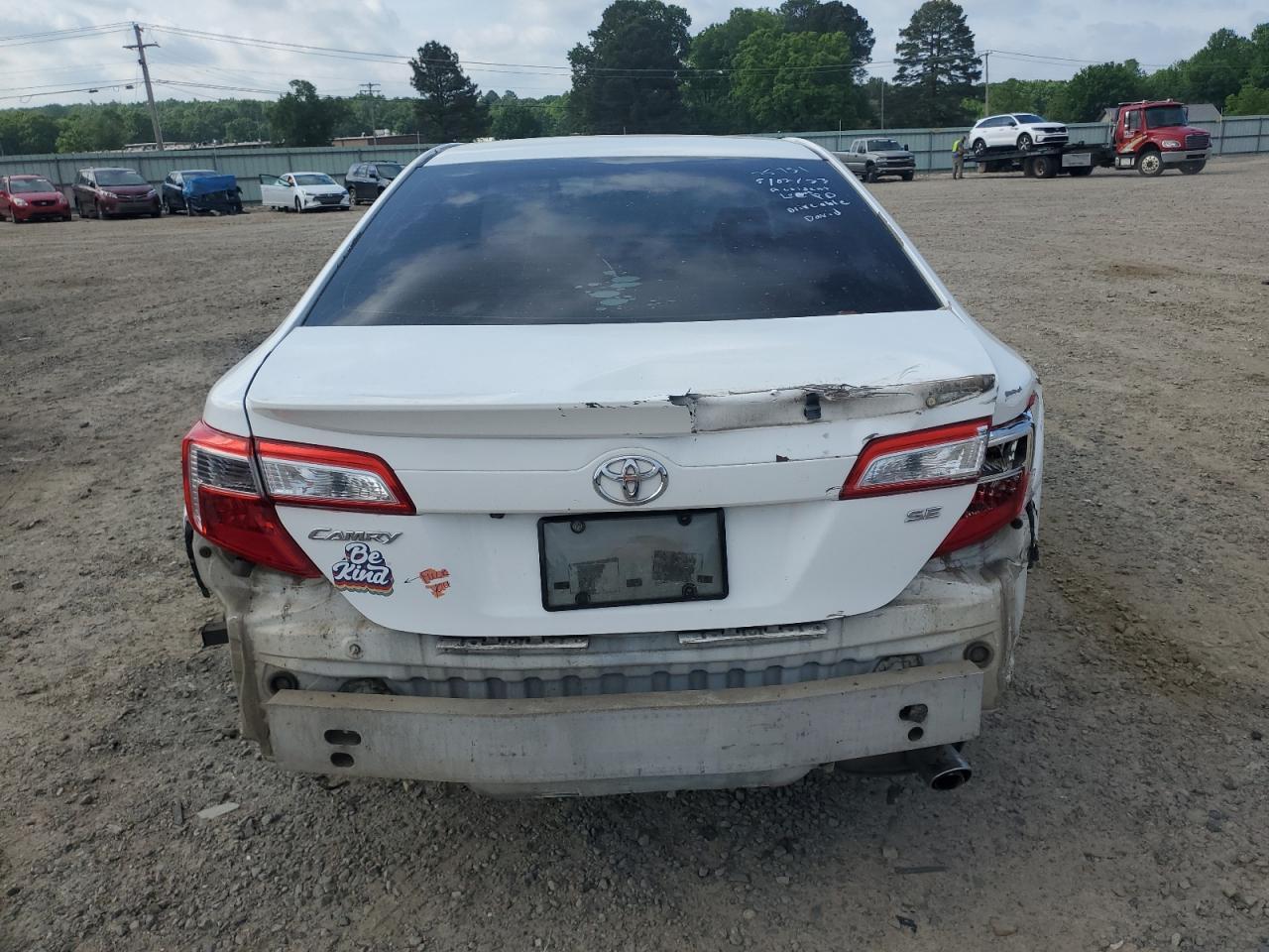 2014 TOYOTA CAMRY L - Фото 6